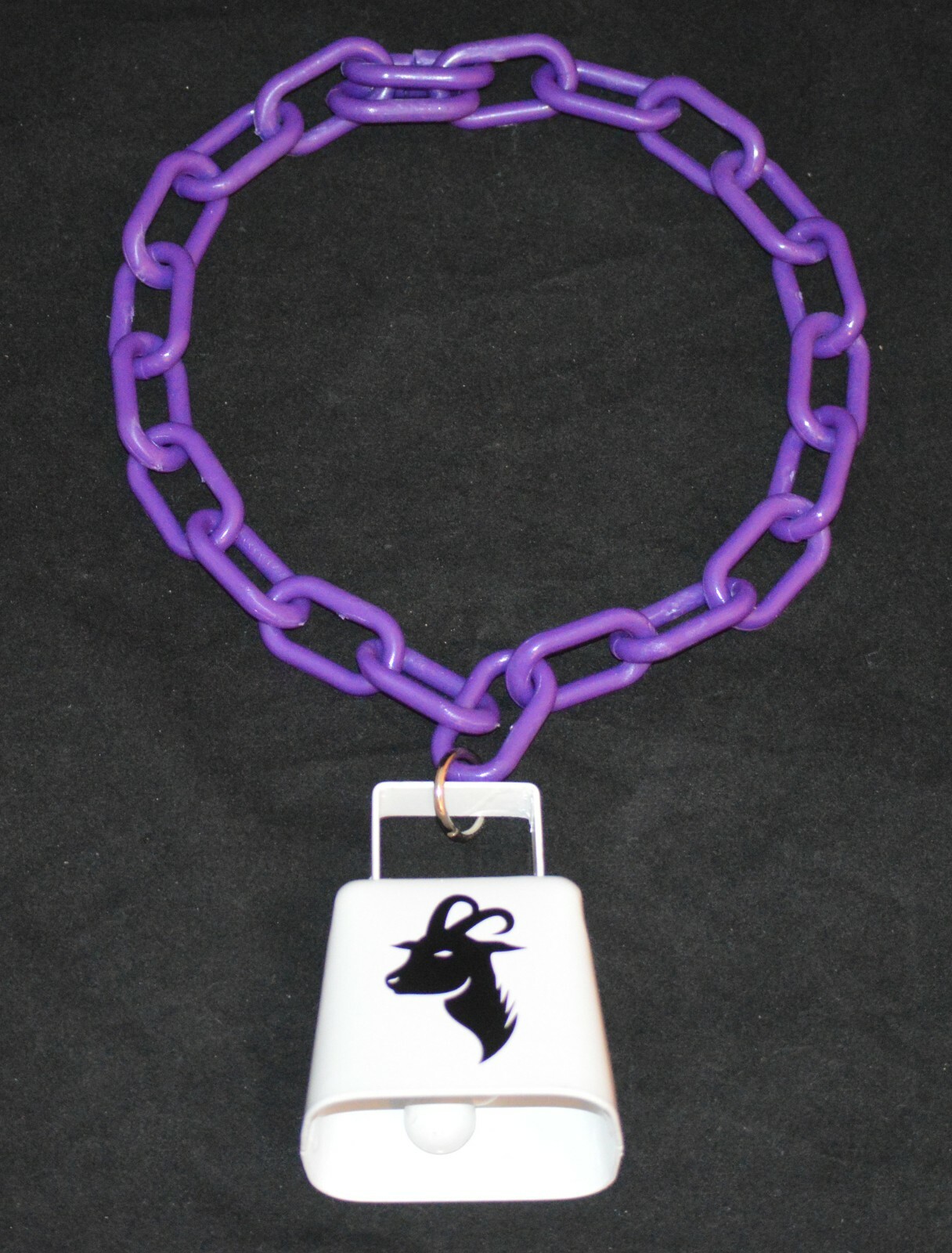 PLASTIC CHAIN GOAT COLLARS with COW BELL 1 1/2" X 3/4" LINKS 20" LONG