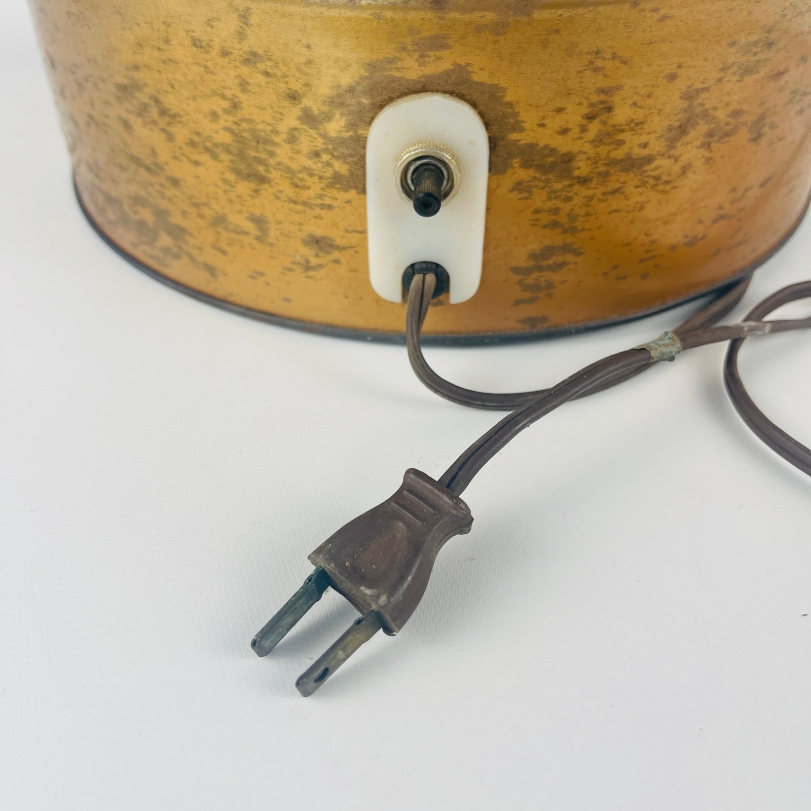 Vintage Round Tracing Illuminated Drawing Light Box Tri-Chem Inc. Model 0486