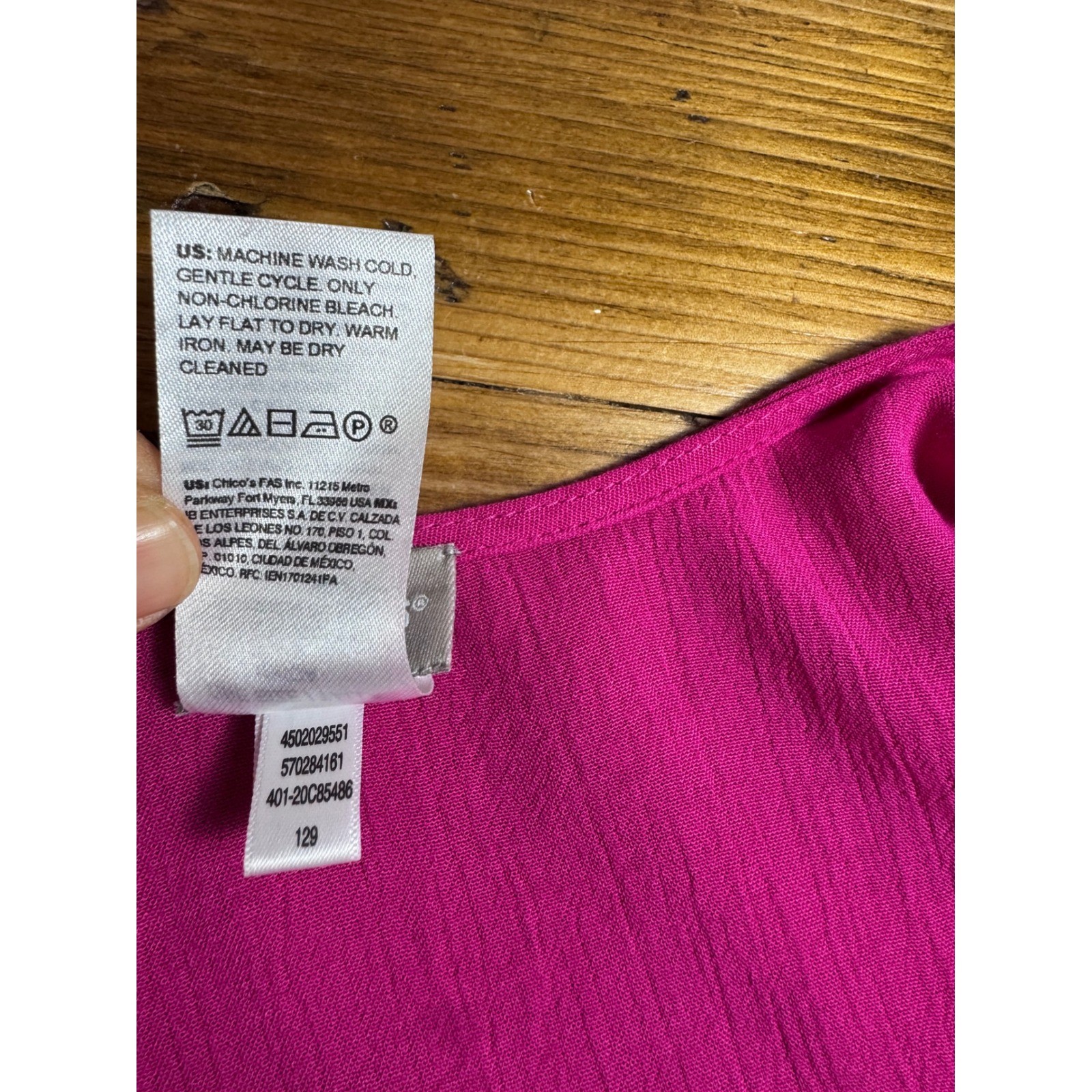 Chicos Floral Embroidered Ruana wrap in summer Berry Pink Kimono Fringe One Size