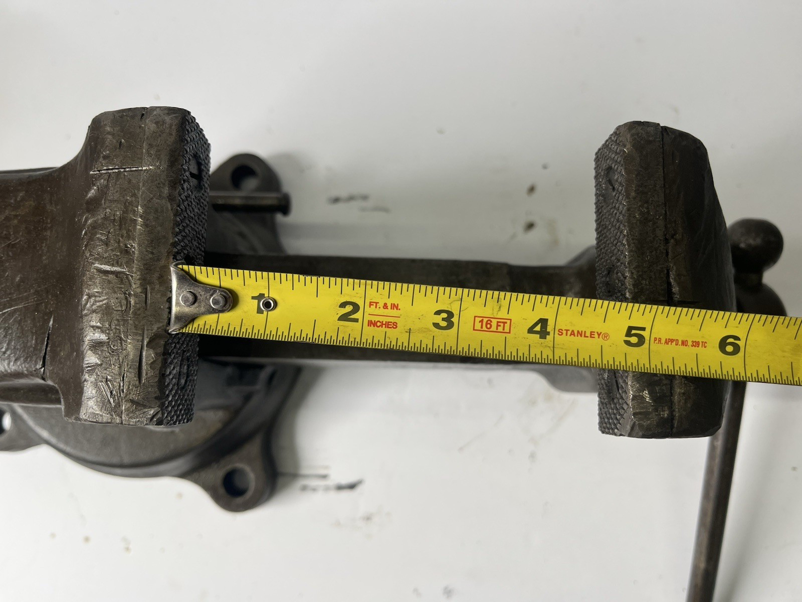 Reed 403 1/2 R Vintage Vise Swivel Base and Swivel Jaw User/Collectible With Pin