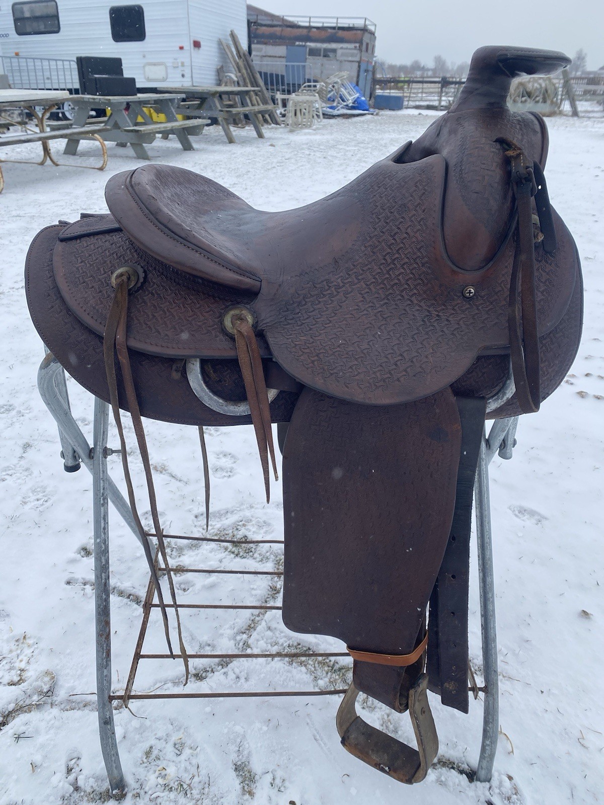 Antique/Vintage 14.5" Texas Tanning / TexTan slick seat roping saddle