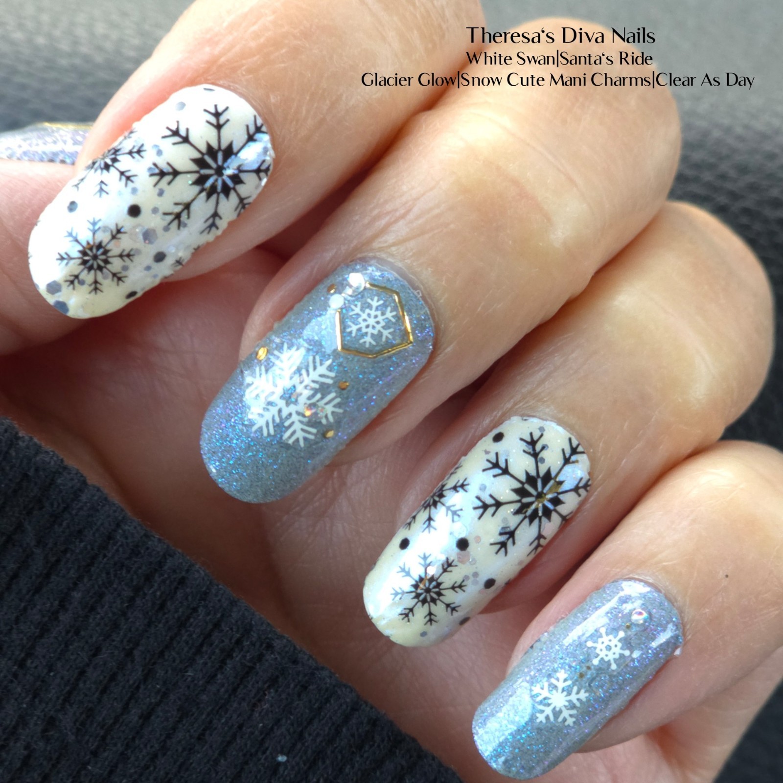 NEW YEAR SALE@50% OFF! ColorStreet Nails(NEW/Limited/ColorPlay/Retired/Holidays)