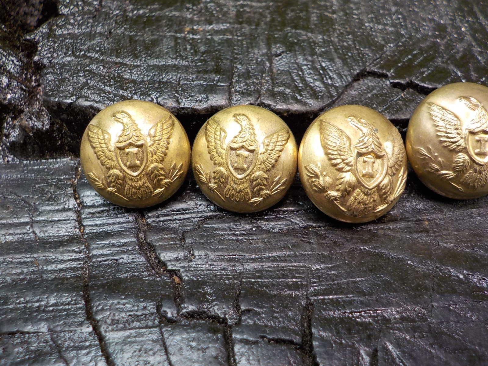 Old Rare Vintage Antique Civil War Relic Eagle Infantry Coat Button Free Case