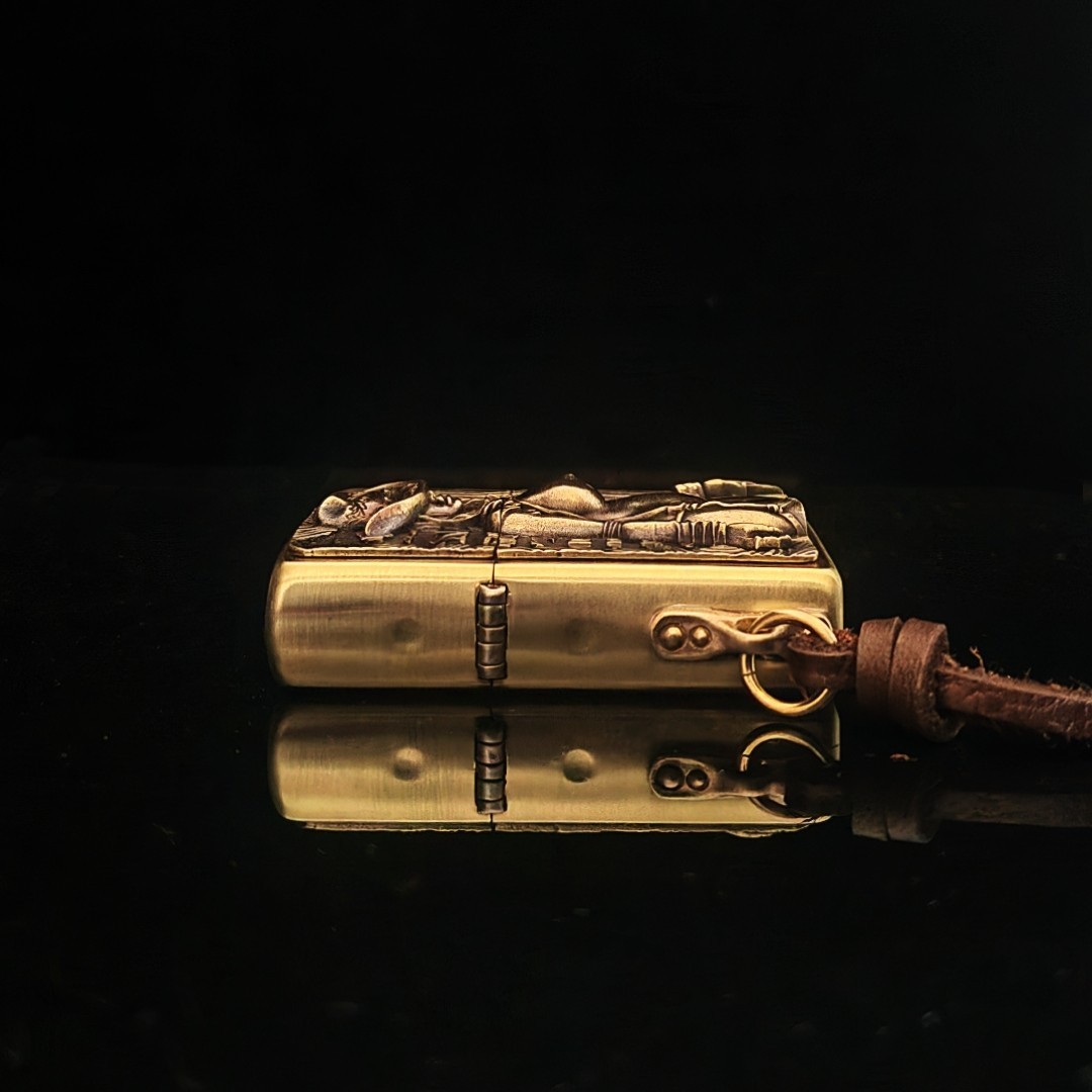 Full Body Artistic Girl Zippo Keychain Emblem Gift For Men