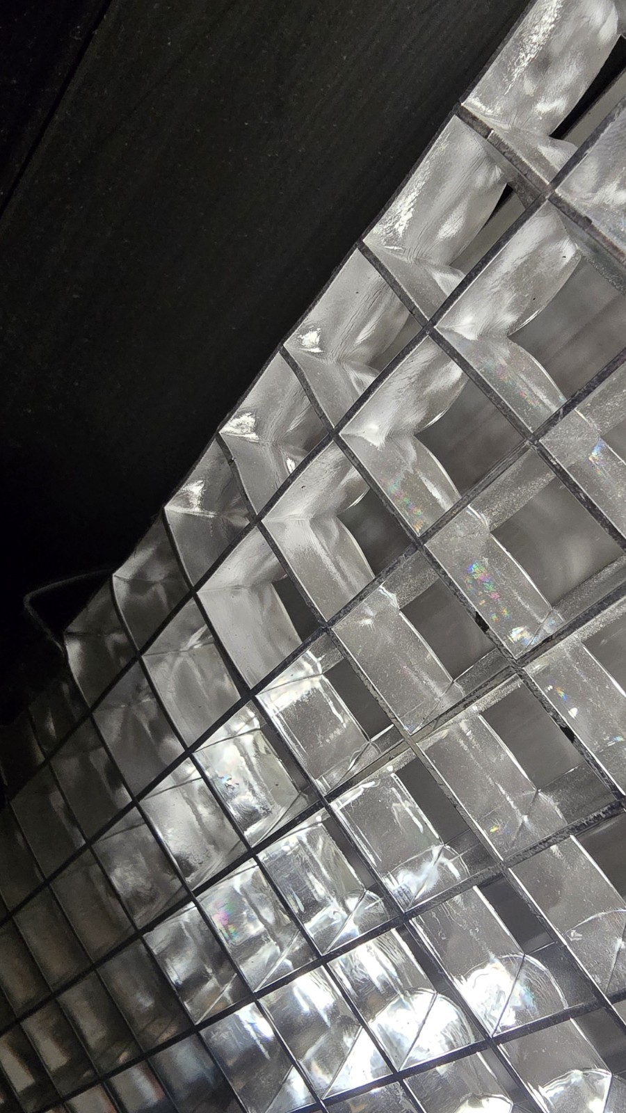 Kino Flo Diva Lite 401 Kit (120VAC) - Full Set of Extra Bulbs & Lg Hard Case