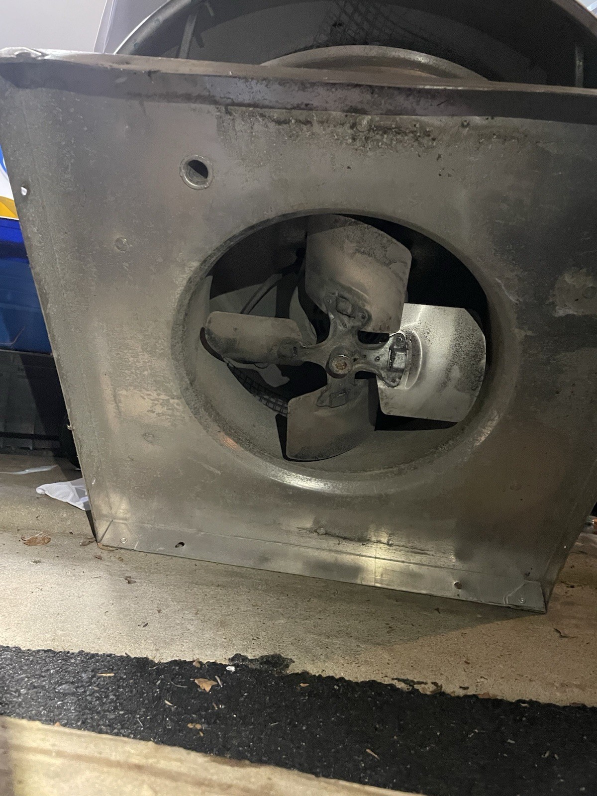 Dayton 4YC886 Upblast Direct Drive Commercial Exhaust Fan Roof Mount Metal Base