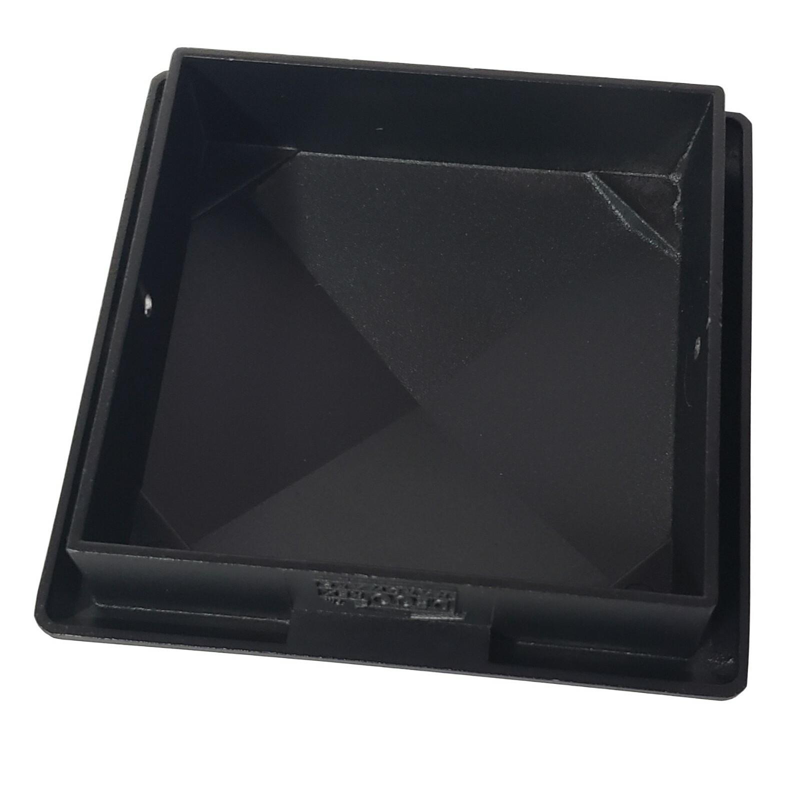 4.5" x 4.5" Heavy Duty Aluminium Pyramid Post Cap for Wood Posts - Black