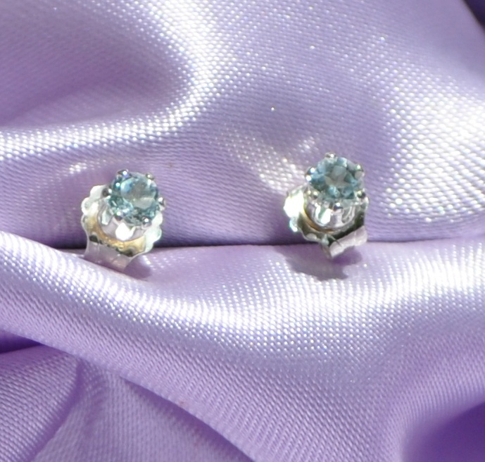 4MM PETITE  ROUND AQUAMARINE  EARRINGS IN .925 STERLING SILVER