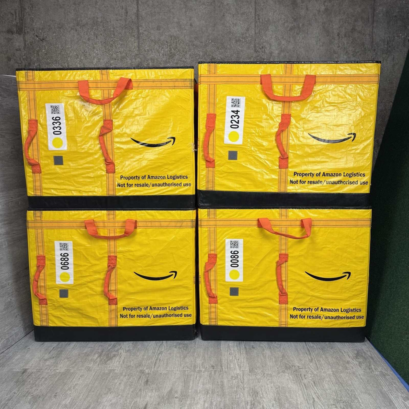 LOT OF 4 PREMIUM AMAZON COURIER DELIVERY CURRENT STYLE TOTE BAGS 28x24x20 YELLOW