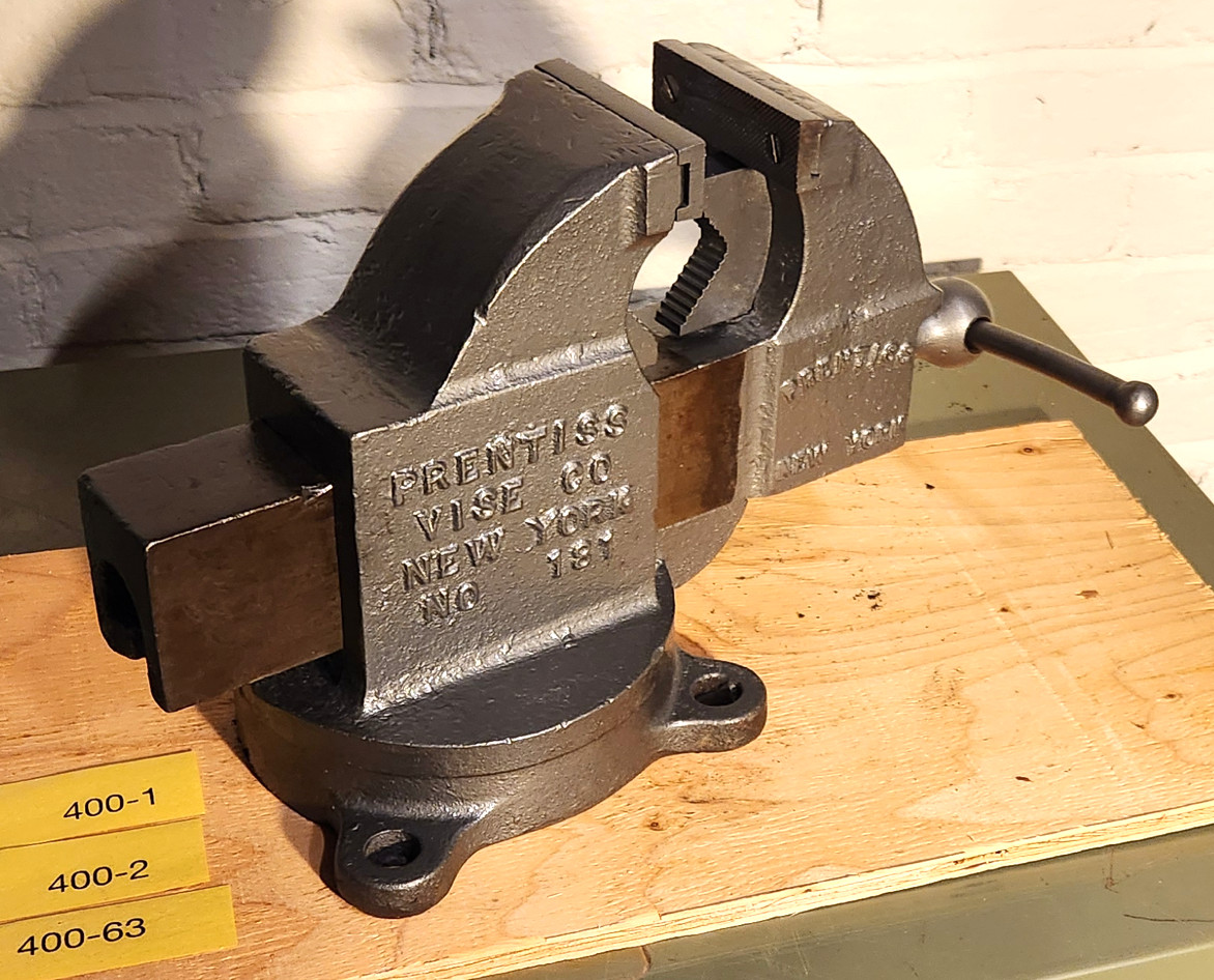 Prentiss NY Bench Vise #181 191 with Swivel Base & Pipe Jaws, 50# Heavy Duty!