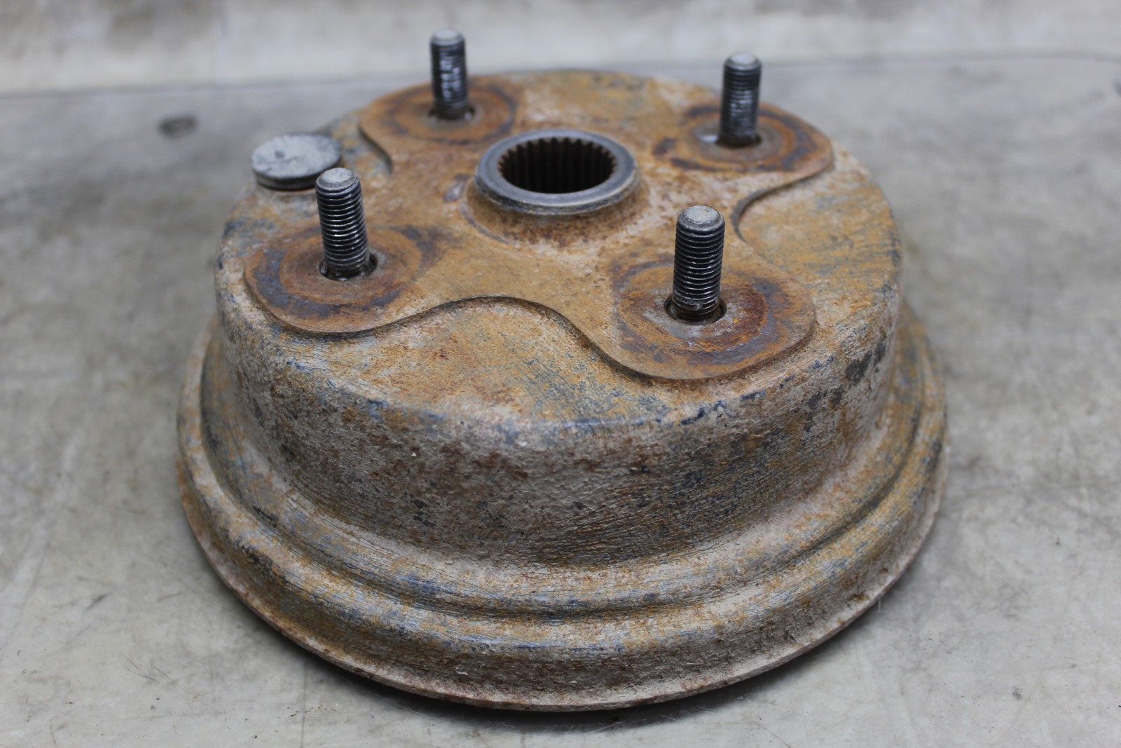 89-98 Yamaha Big Bear 350 93-98 Kodiak 400 Oem Left Or Right Front Brake Drum