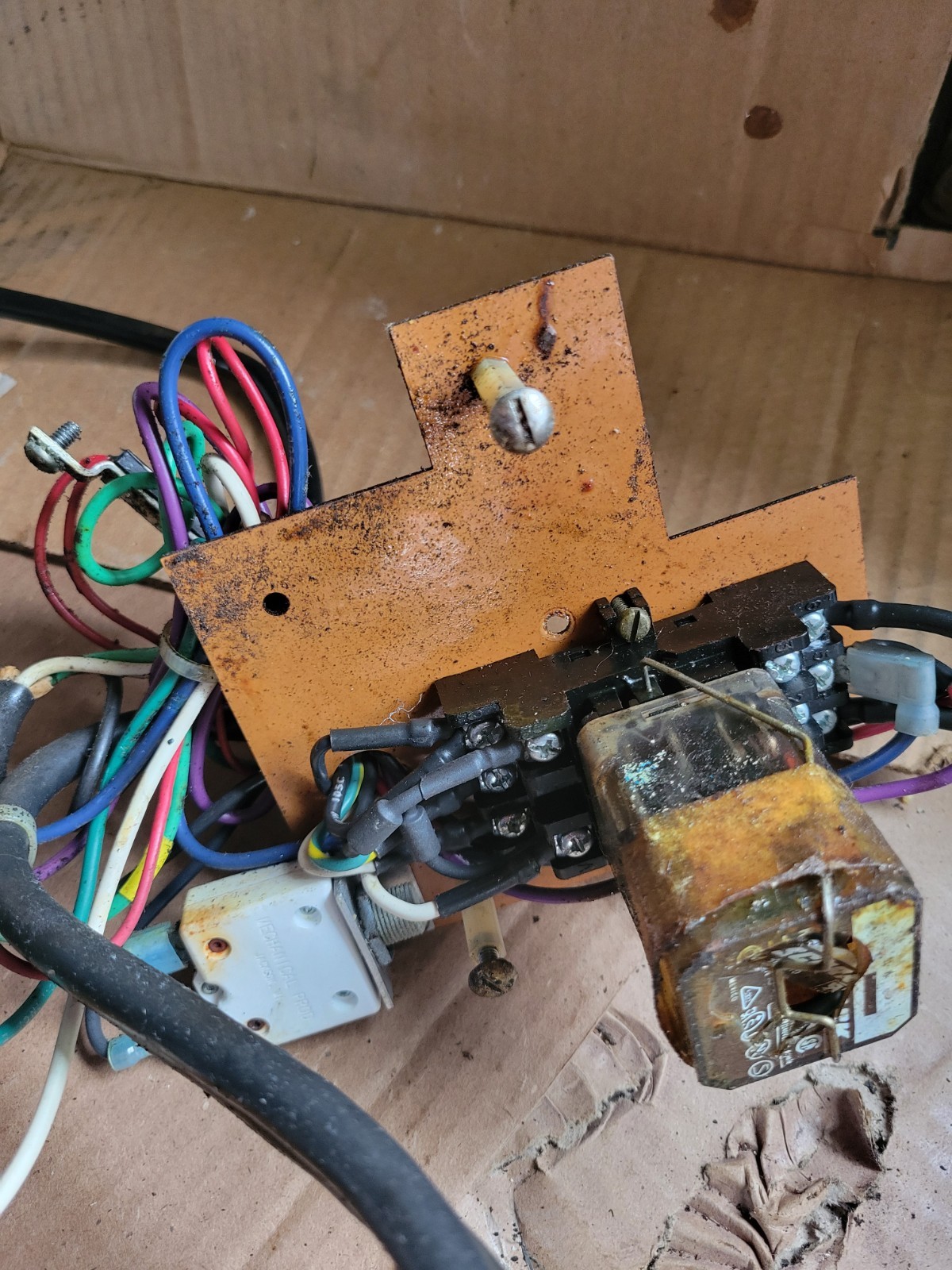 Berkel Slicer Model 909/1 Complete GE Motor Assembly + All Electrical Components