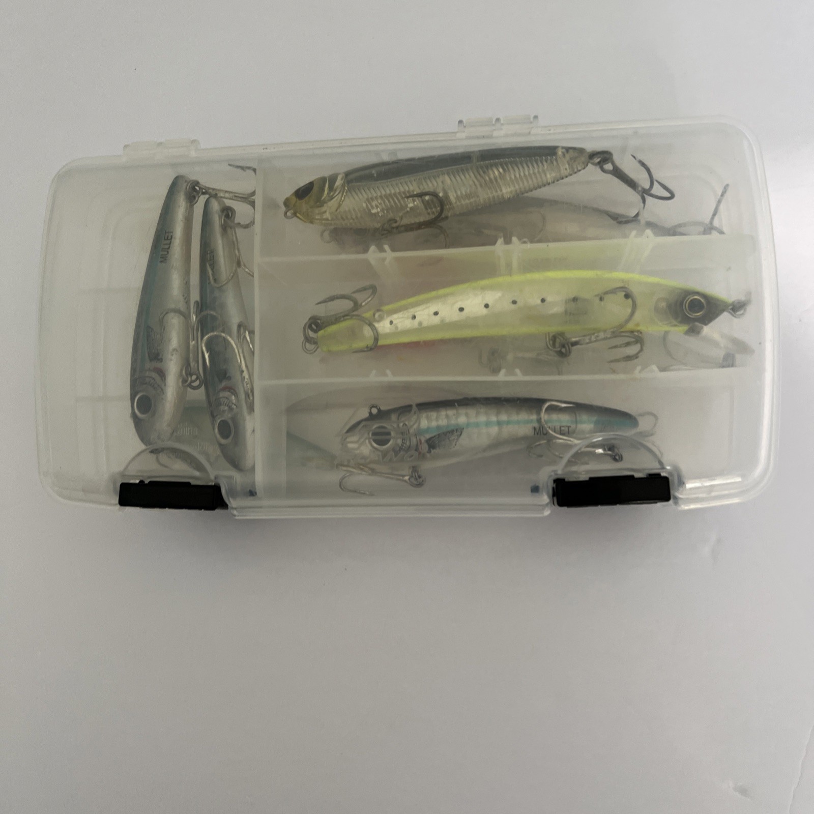 Plano 3500 Stowaway Case With Mixed Lot Of 6 YoZuri And 3 Bomber Lures