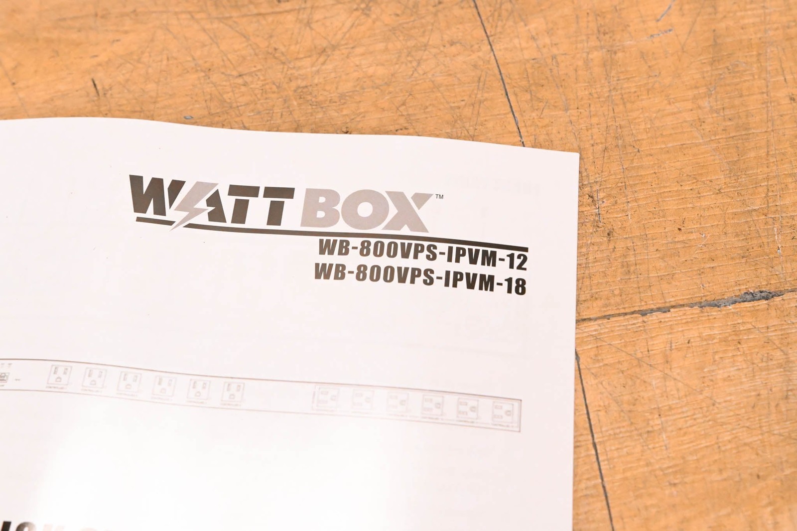 WattBox WB-800VPS-IPVM-12 Vertical IP Power Conditioner (12 Outlets) CG01UH7