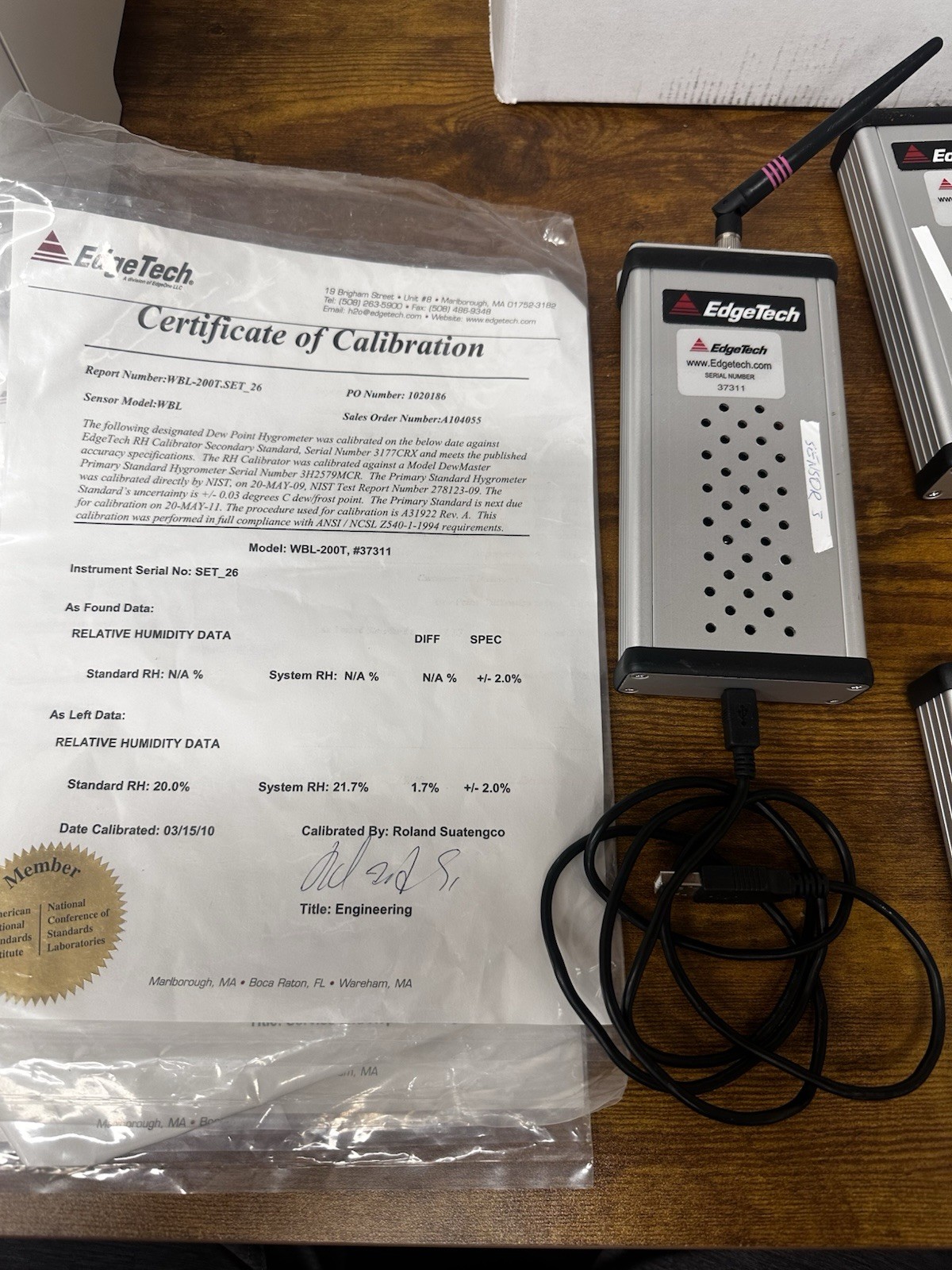 EDGETECH MODEL: 200T Dew Point Hydrometers There’s 7, Please See Pictures Thanks