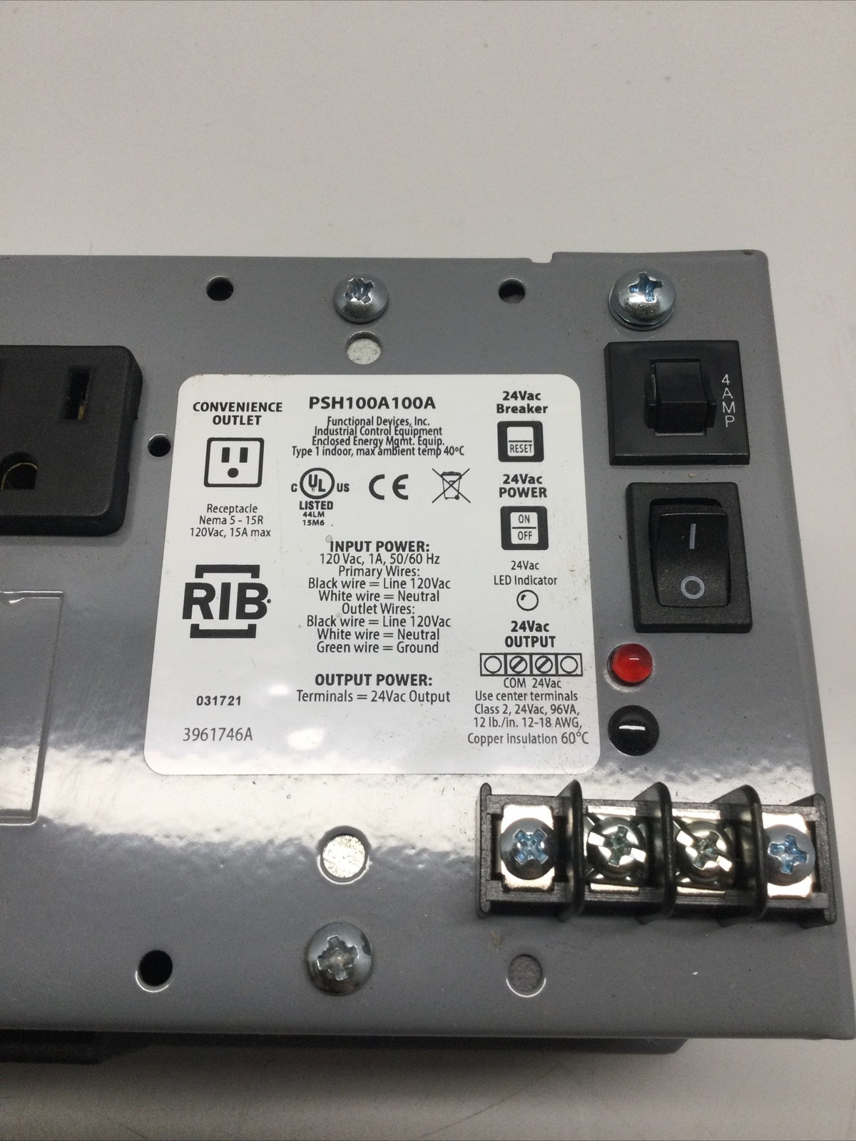 NEW, FUNCTIONAL DEVICES, PSH100A100A, 100VA, 120V, 50/60Hz, NEMA 5-15R. (22L-1)