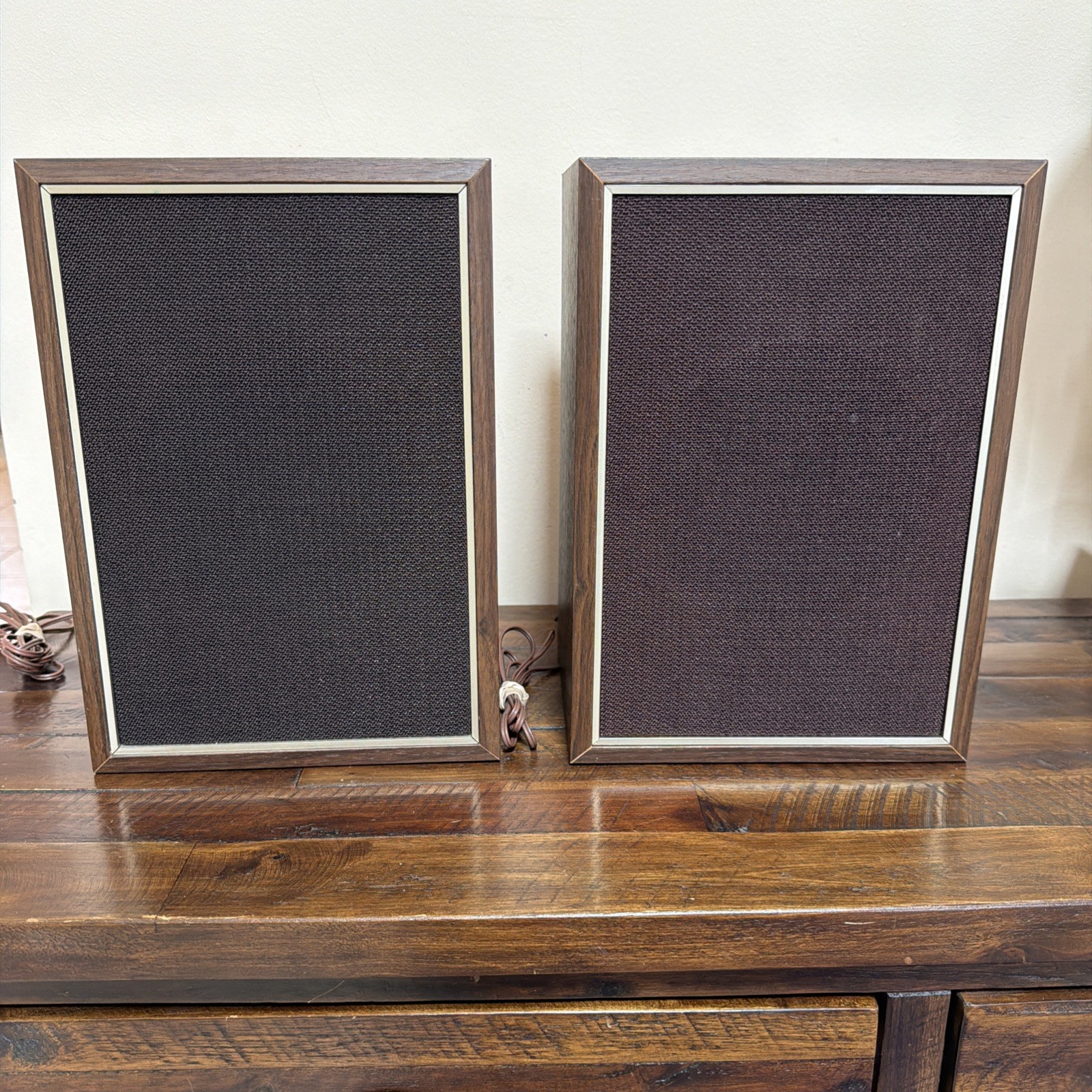 Vintage Made Japan Bookshelf Speakers Pair Wood Grain Retro Audio Tested Works