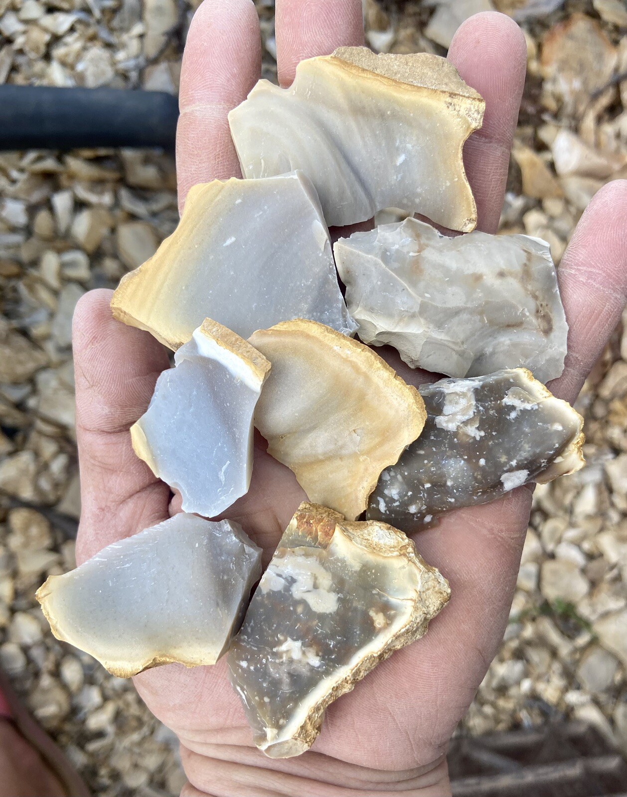 1 Pound-High Quality Chert Spalls-Primitive Fire Starting/Sparking/Flintknapping