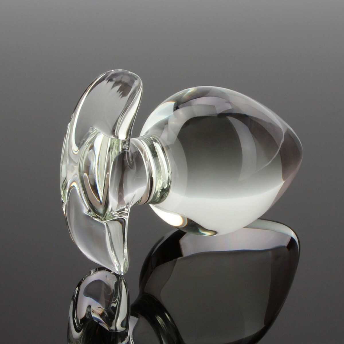 2.6" Extra Wide Thick Weighted Heavy Duty Wearable Glass Anal Butt Plug Dildo