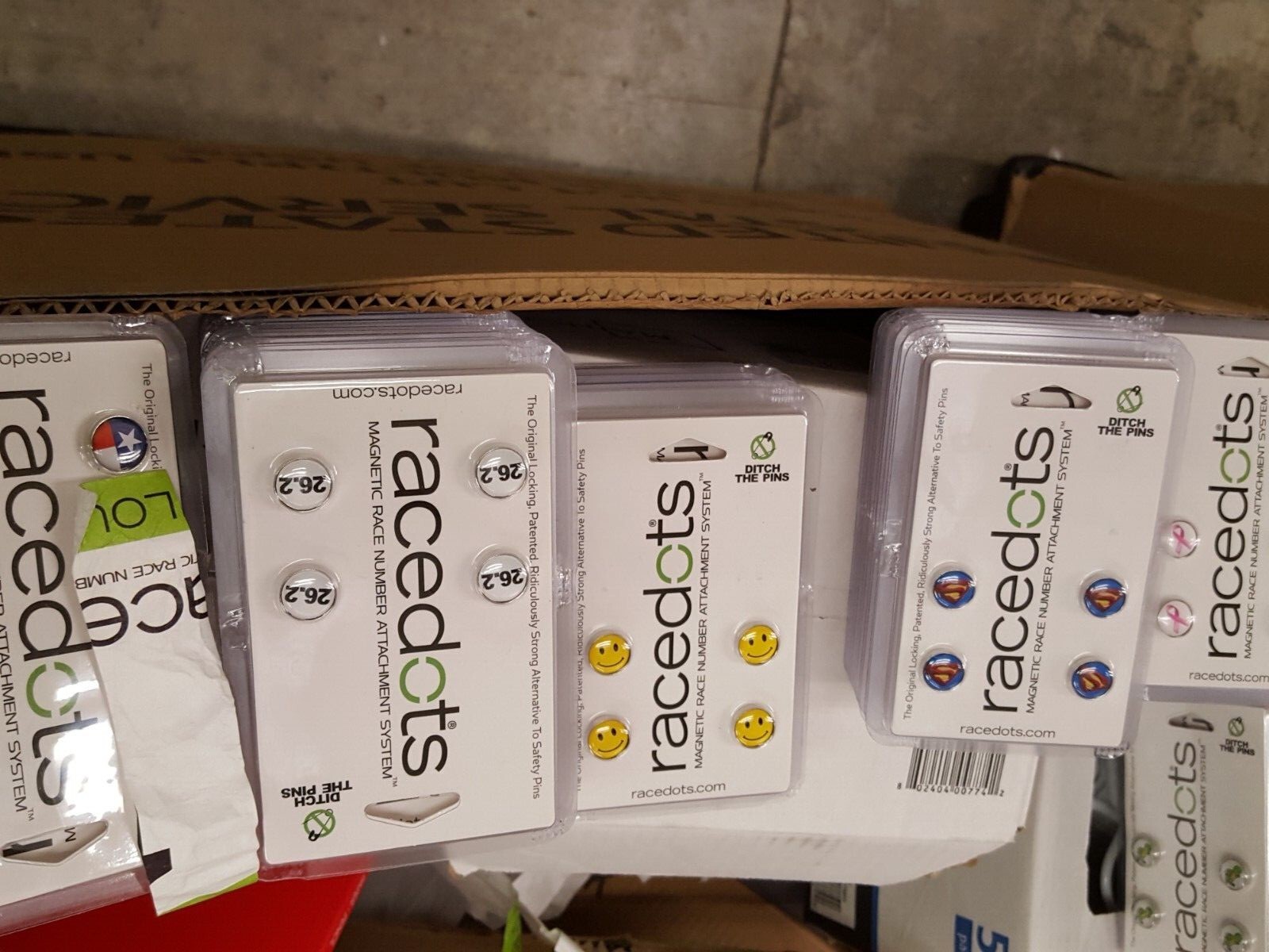 RaceDots - Magnetic Race Number Positioning System 2x 4-Pack (8) Choose Design