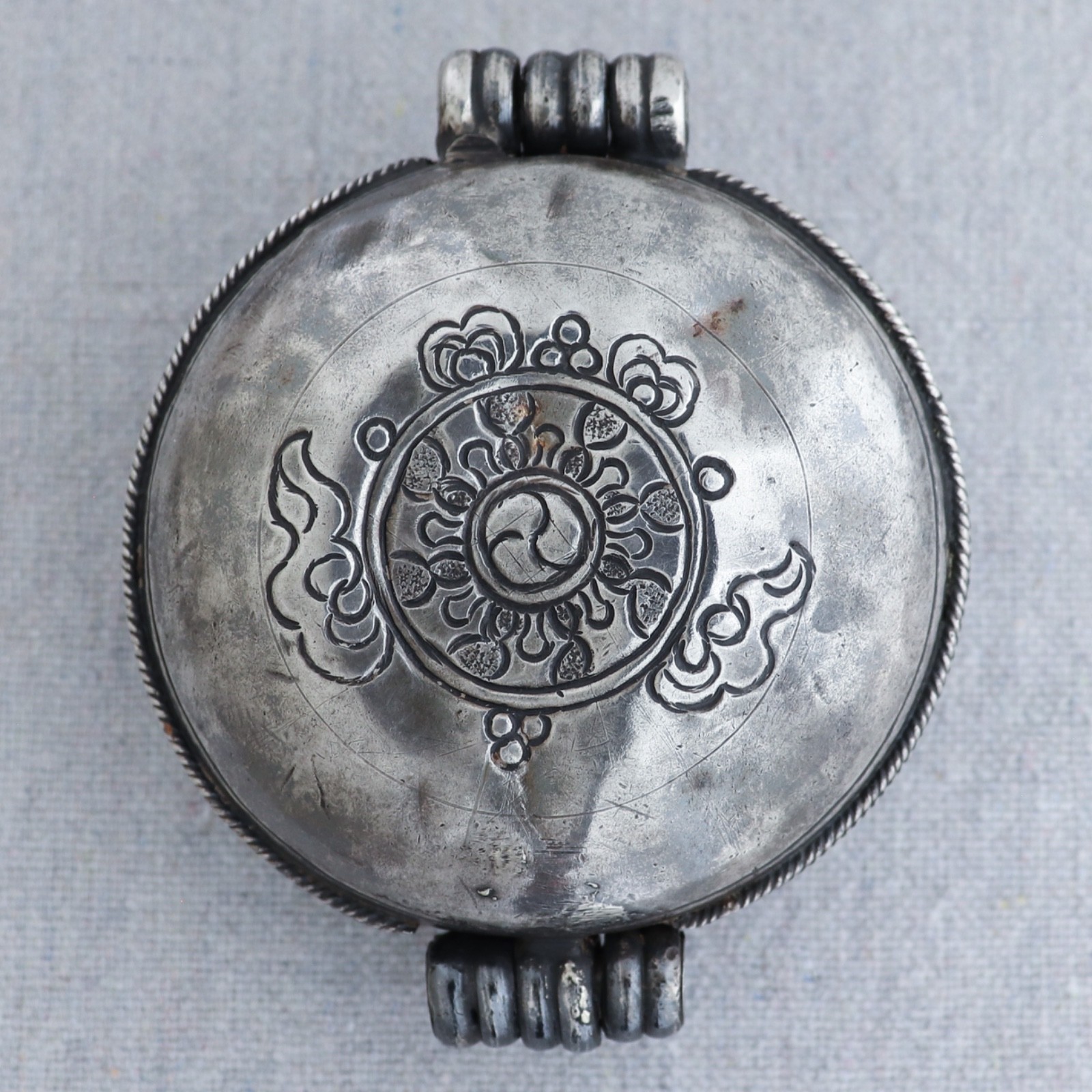 Antique Tibetan Buddhist Sterling Silver Gau Amulet Prayer Box Amulet Pendant 3"