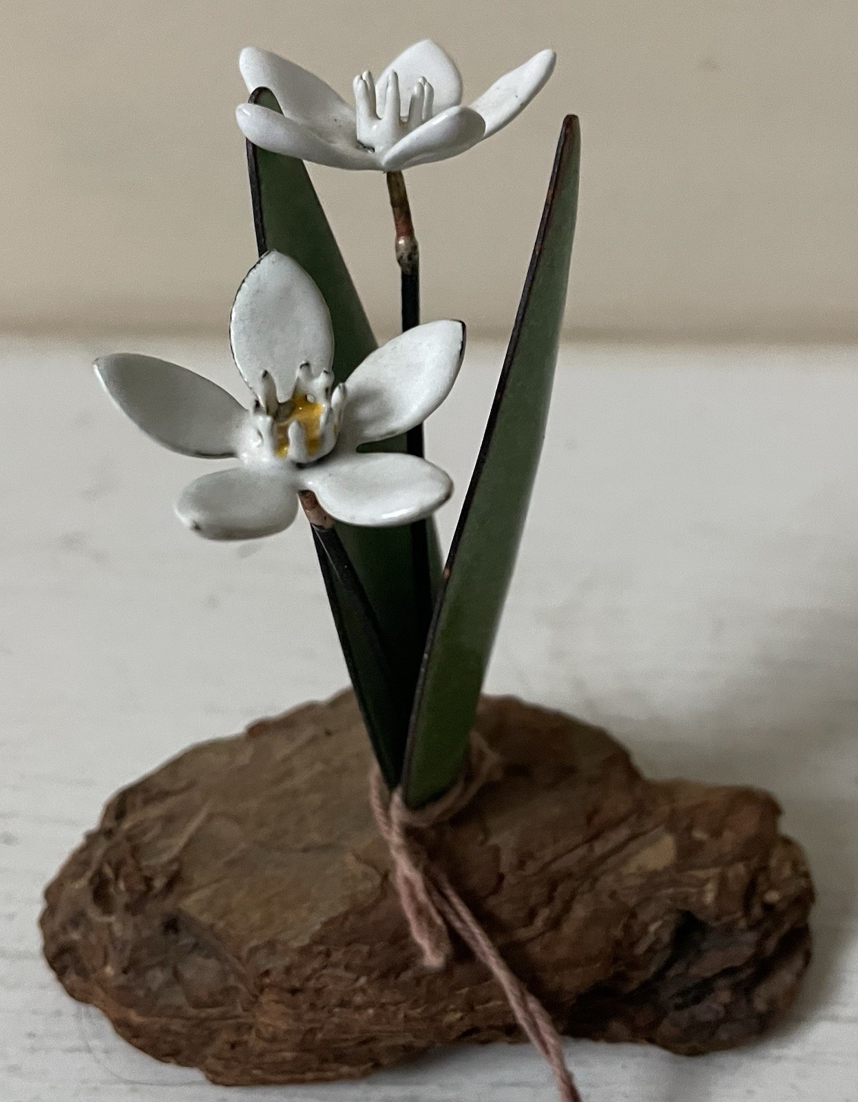 Vintage Bovano Of Cheshire Ornamental Sculpture On Drift Wood & Metal Flowers