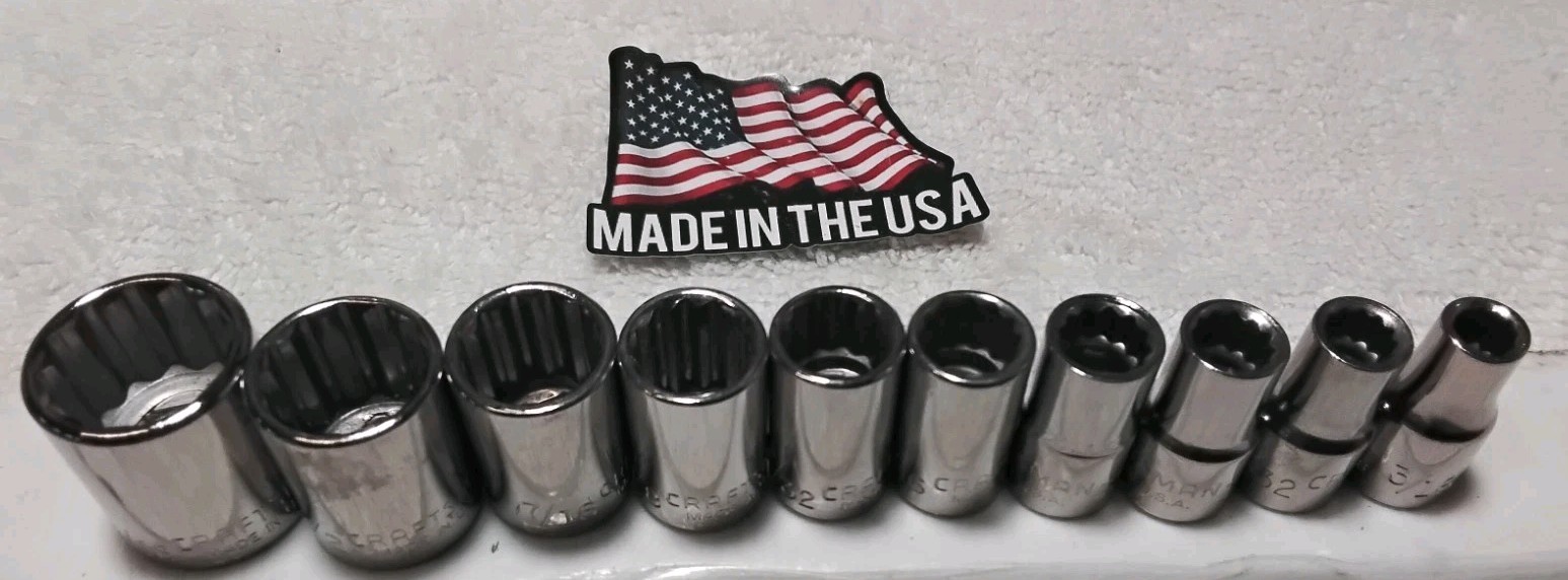 CRAFTSMAN 205PC 20-1/2"× 8-1/2"× 14" METAL 4 DRAWER LOCKABLE WITH HANDLE & TOOL