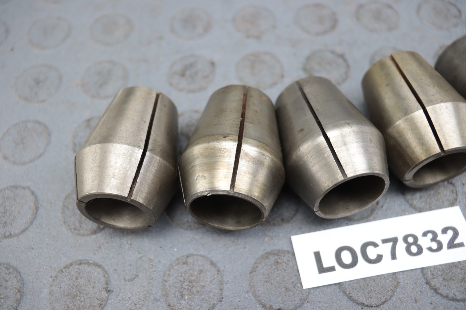 UNIVERSAL ENGINEERING DOUBLE TAPER ZZ COLLET LOC7832