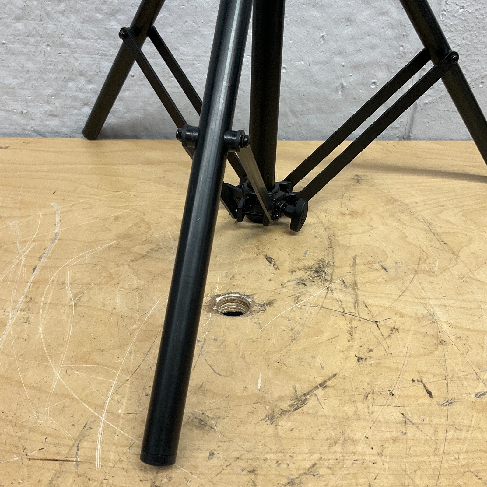 Arri AS01 Lightweight Light Stand (8.5') GENTLY USED