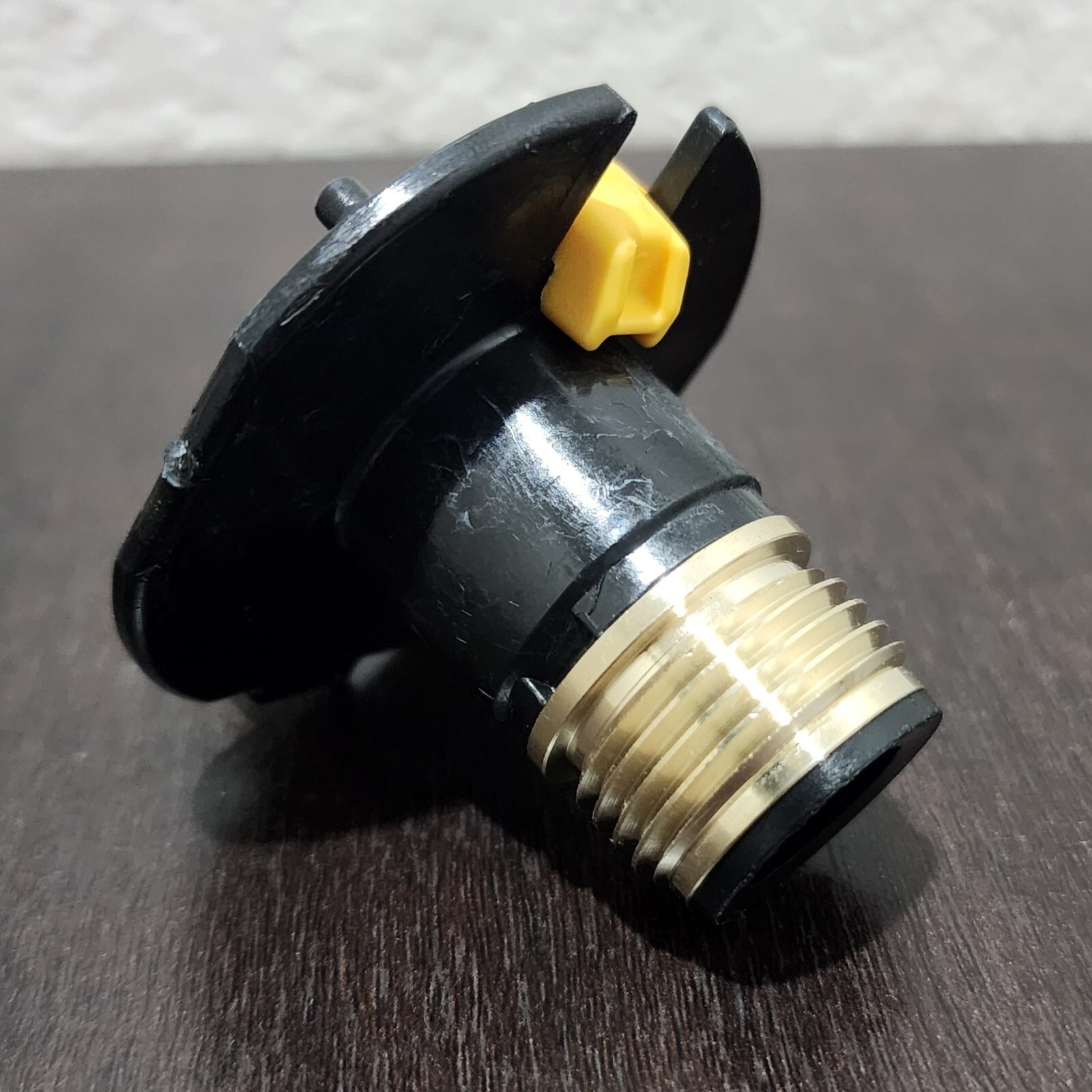 Suncast Hose Reel Hideaway OEM Brass In Tube with Retainer Clip