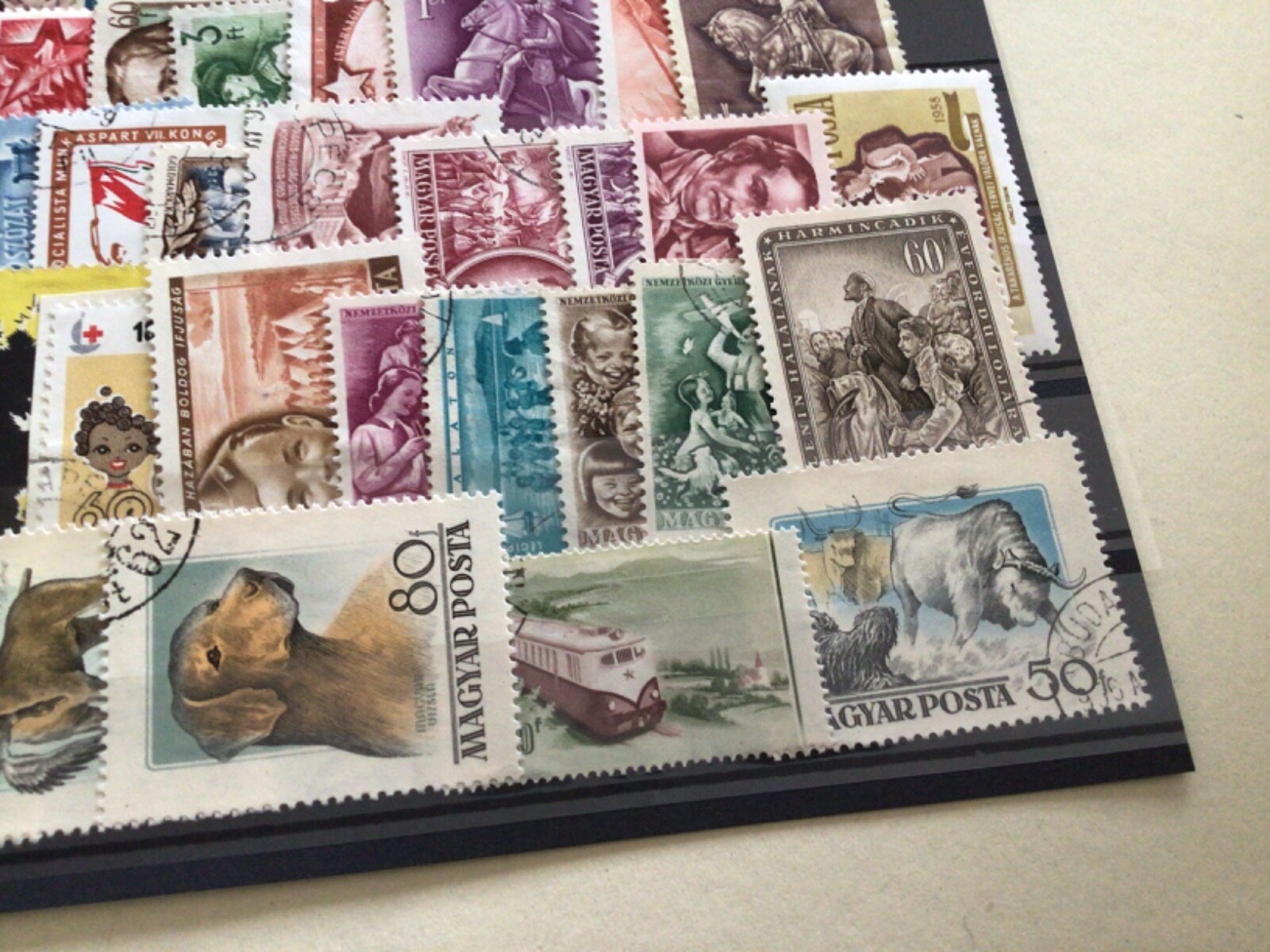 Collect Hungary super value mounted mint or used stamps A16418