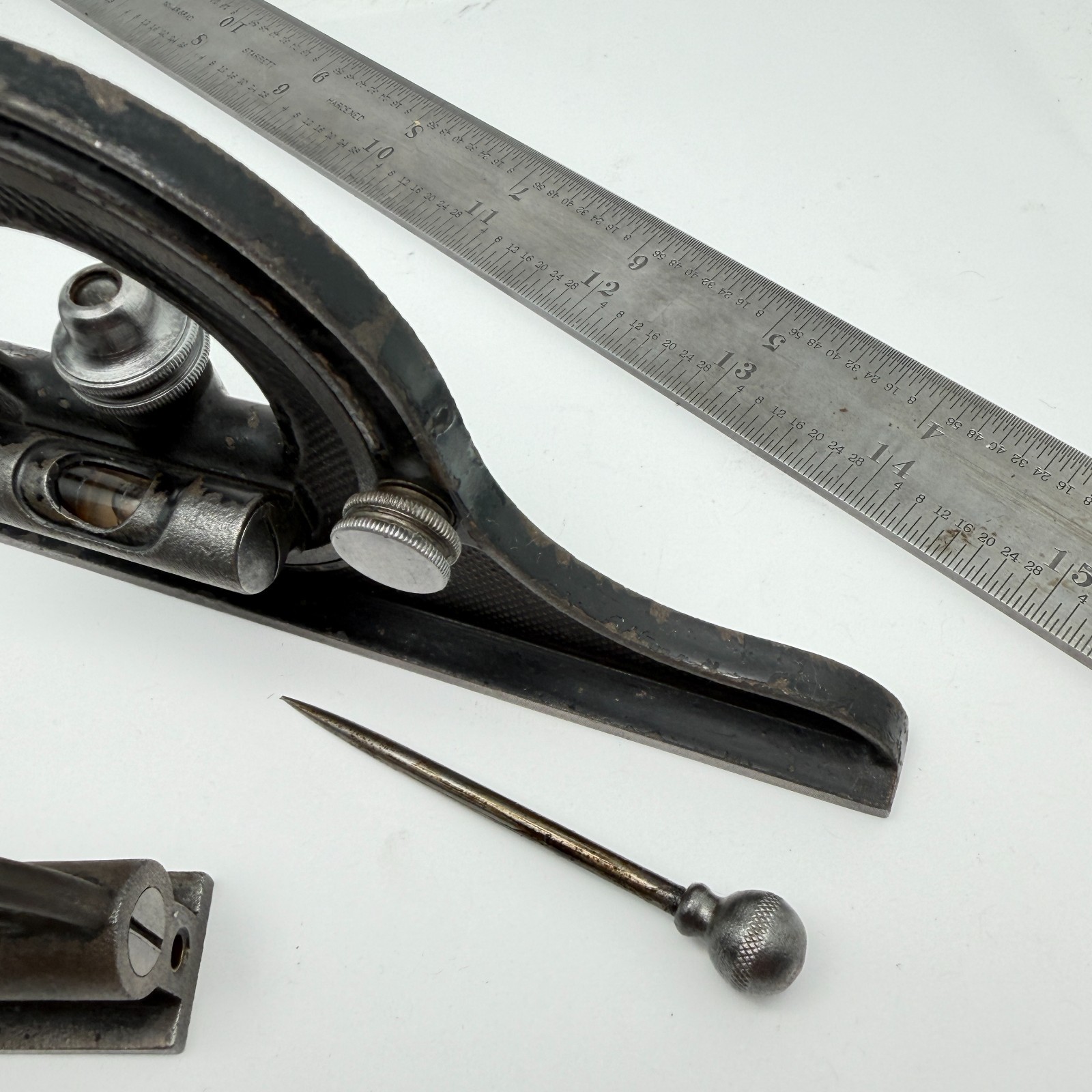 Preowned 18" L.S. STARRETT Comb. Square w/ Protractor Centerfinder - Machinists