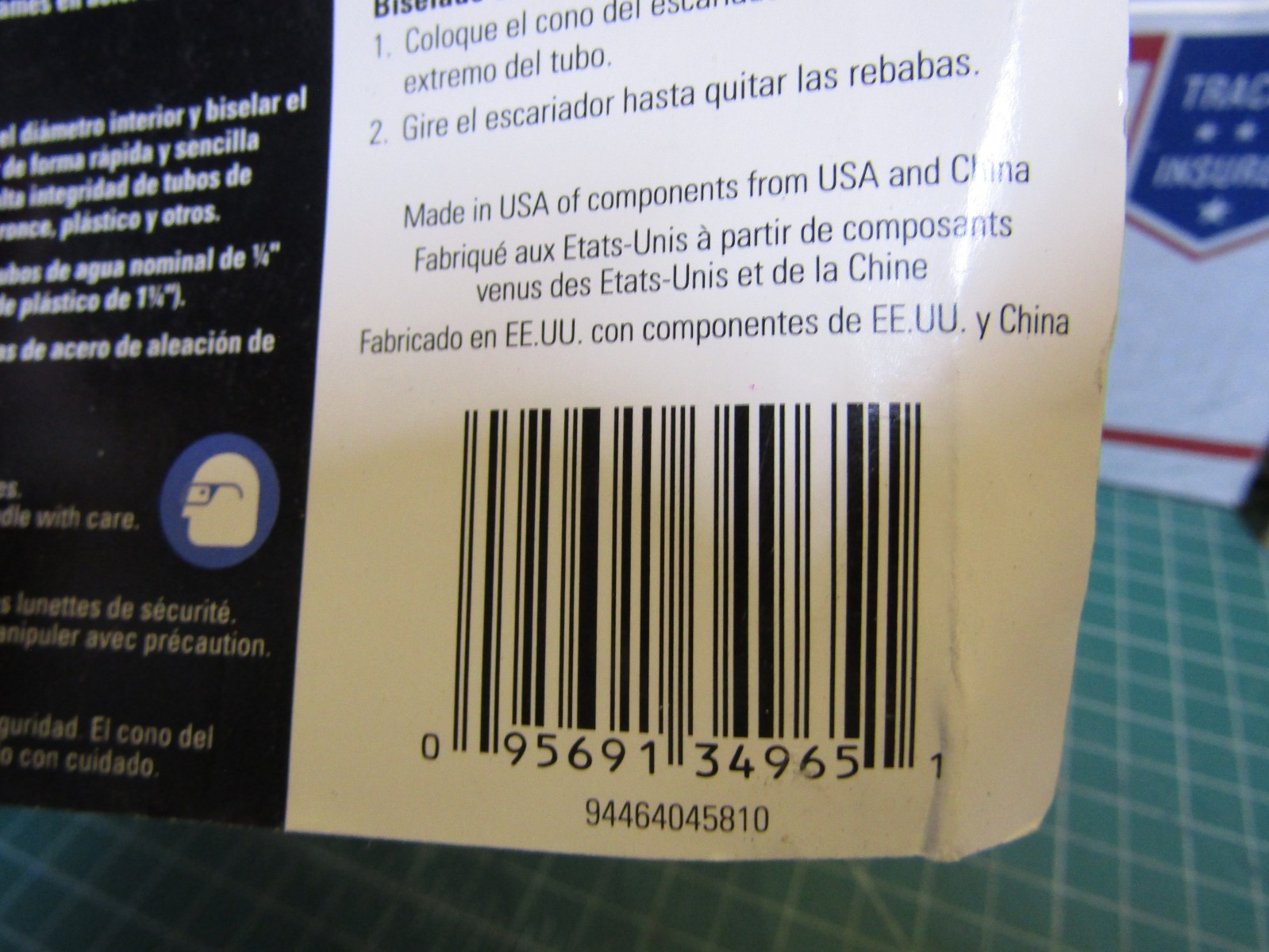 1 – RIDGID 34965 127 Inner-Outer Reamer, 1/4-inch to 1-1/2-inch Pipe Reamer Red