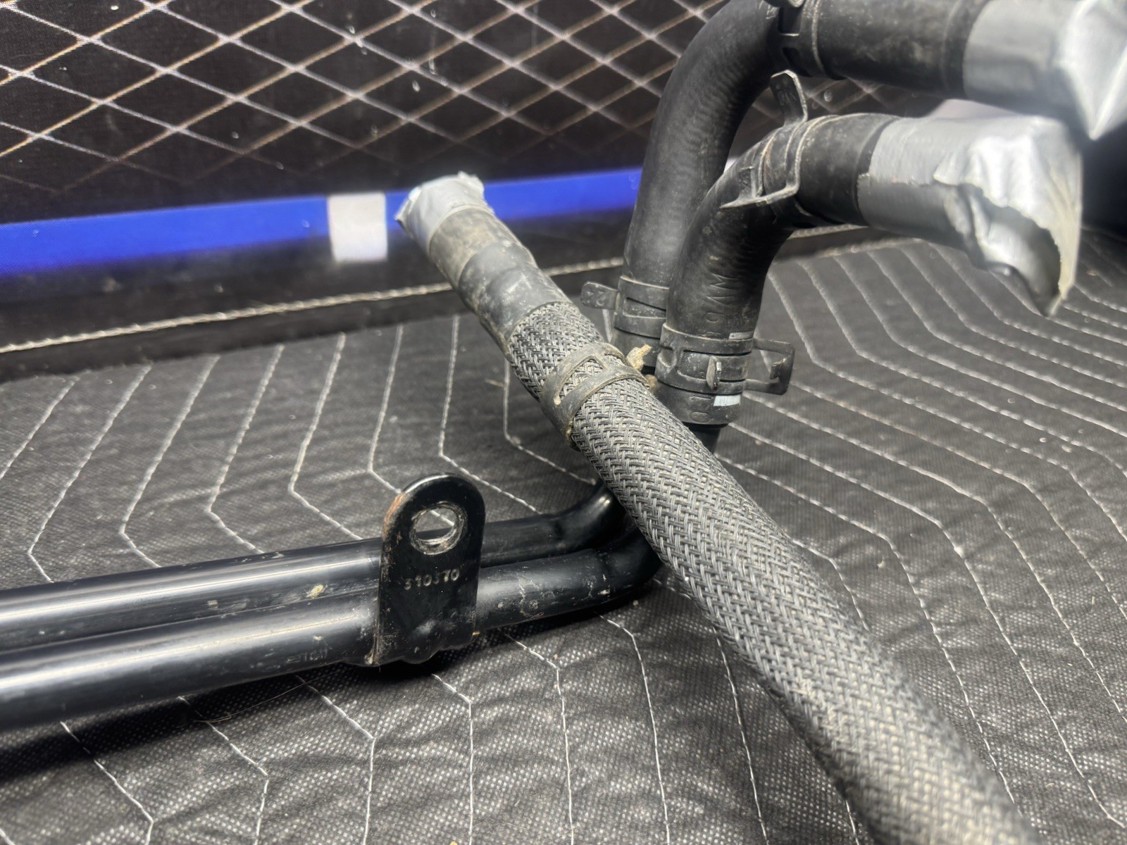 1999-2004 Ford F-150 SVT Lightning 02 03 Harley Intercooler Hardlines OEM