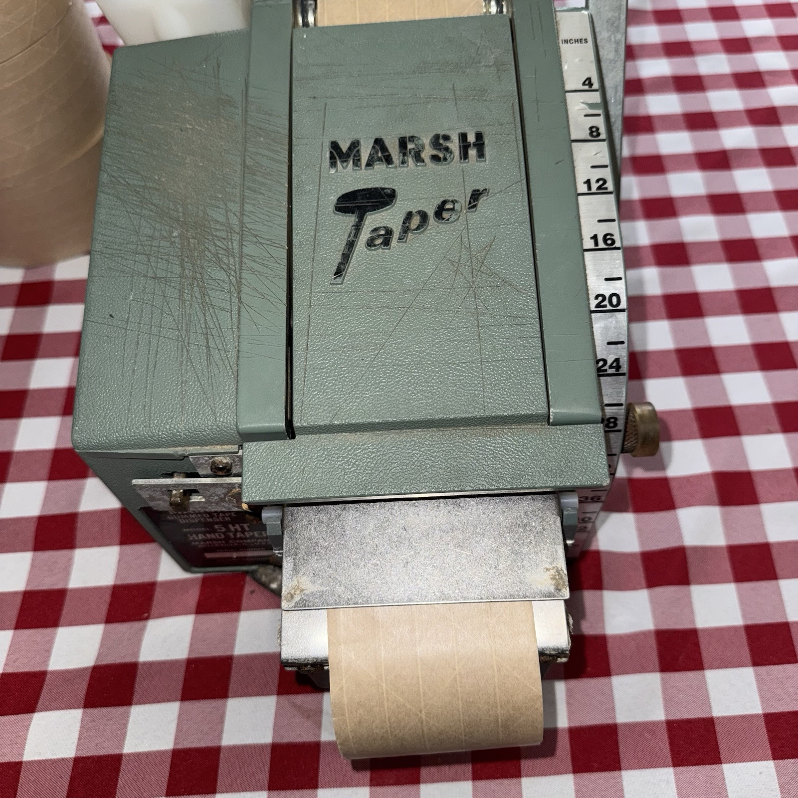Marsh Gummed Tape Dispenser Model 5HT Hand Taper + 4 Rolls Of Tape