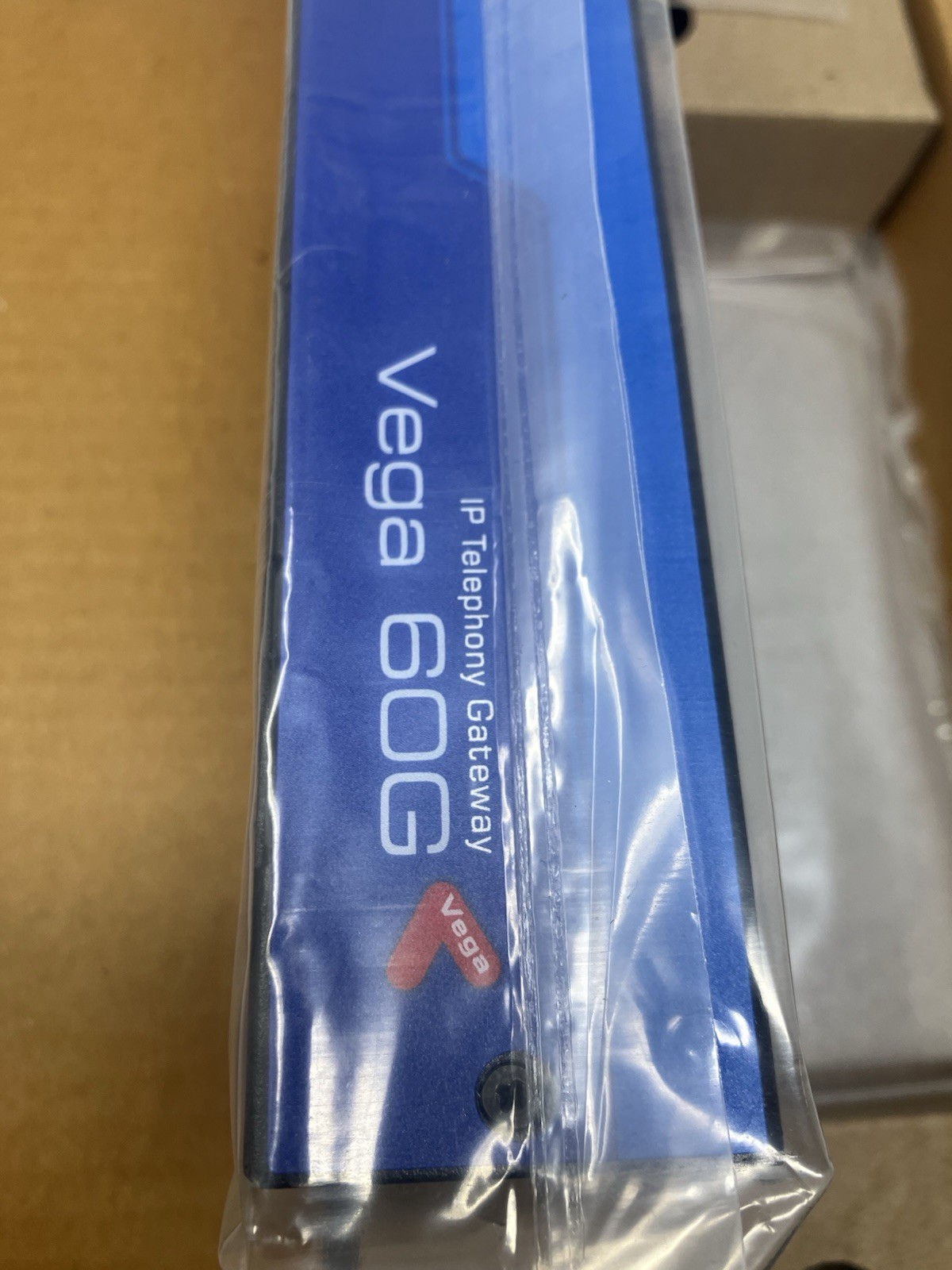 New Sangoma Vega 60G (4-Port FXO/4-Port FX) Analog IP Telephony Gateway