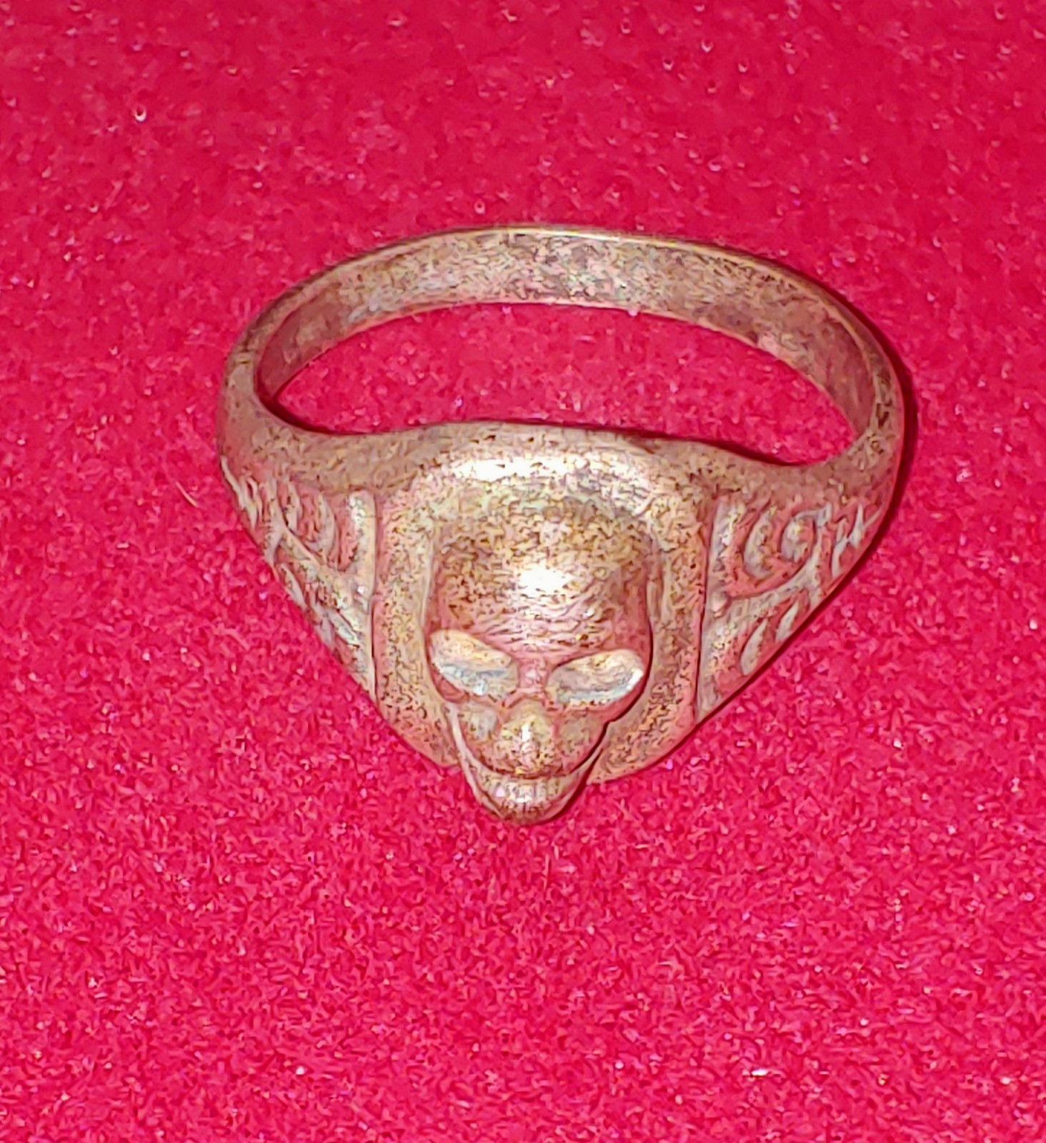 From The Aleister Crowley Mansion Silver Skull Ring With Certificate