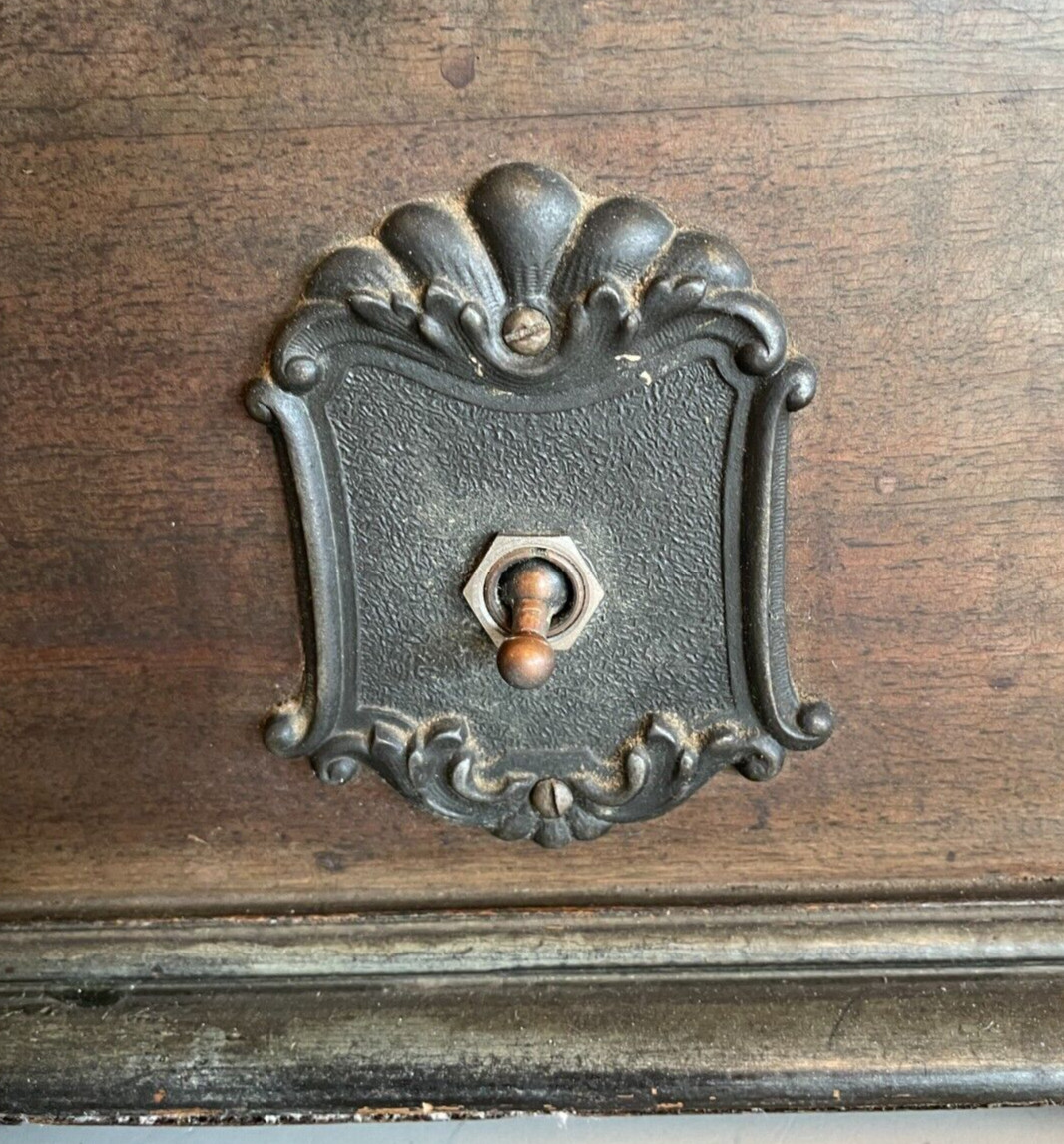 ANTIQUE 1928 RCA RADIOLA 60 Super Heterodyne Complete Tube Radio