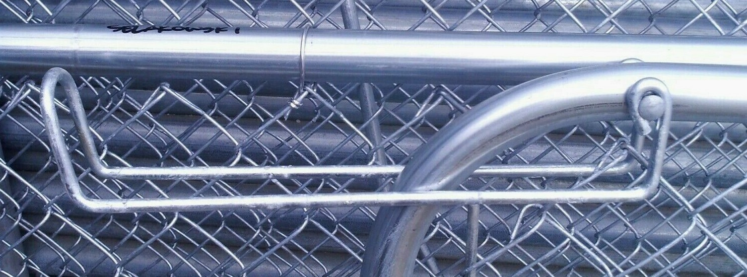 Wire Arm Throw Over Top Gate Latch for Chain Link Driveway