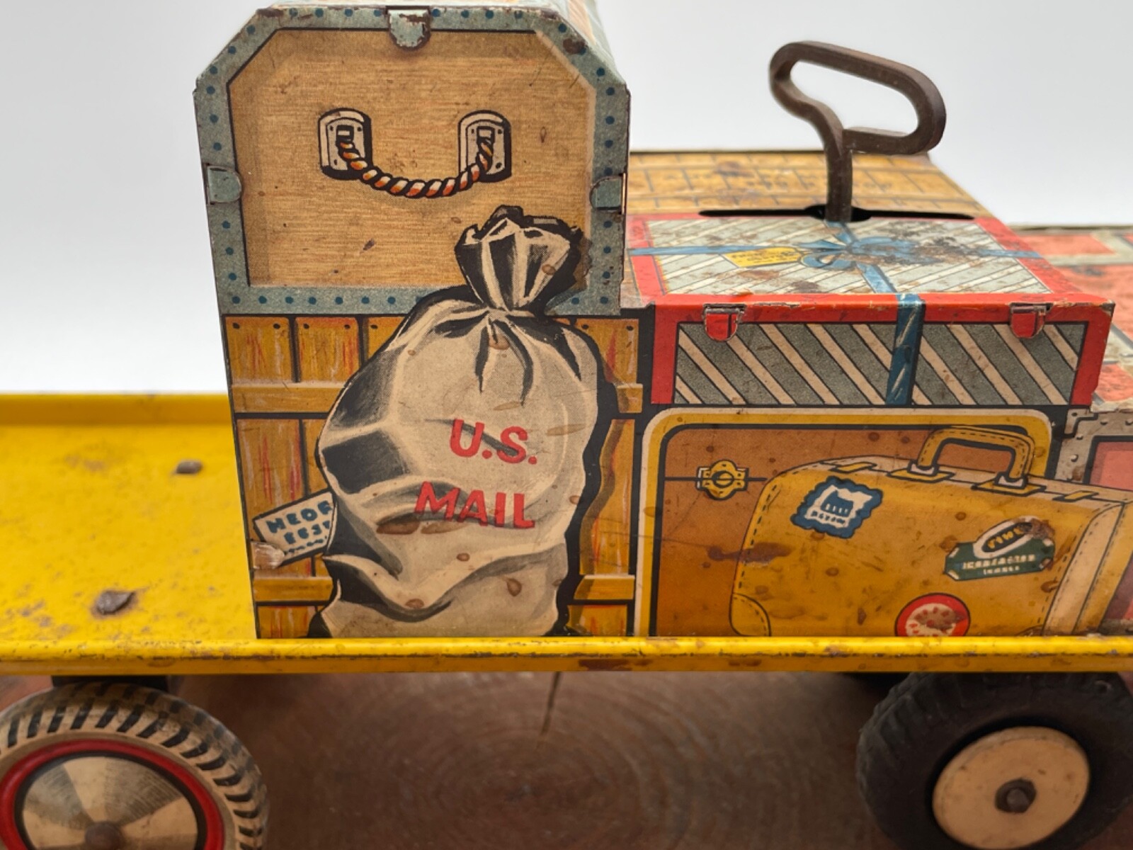 Rarer Vintage Unique Arts Tin Litho Finnegan Baggage Handler windup toy--2875.24