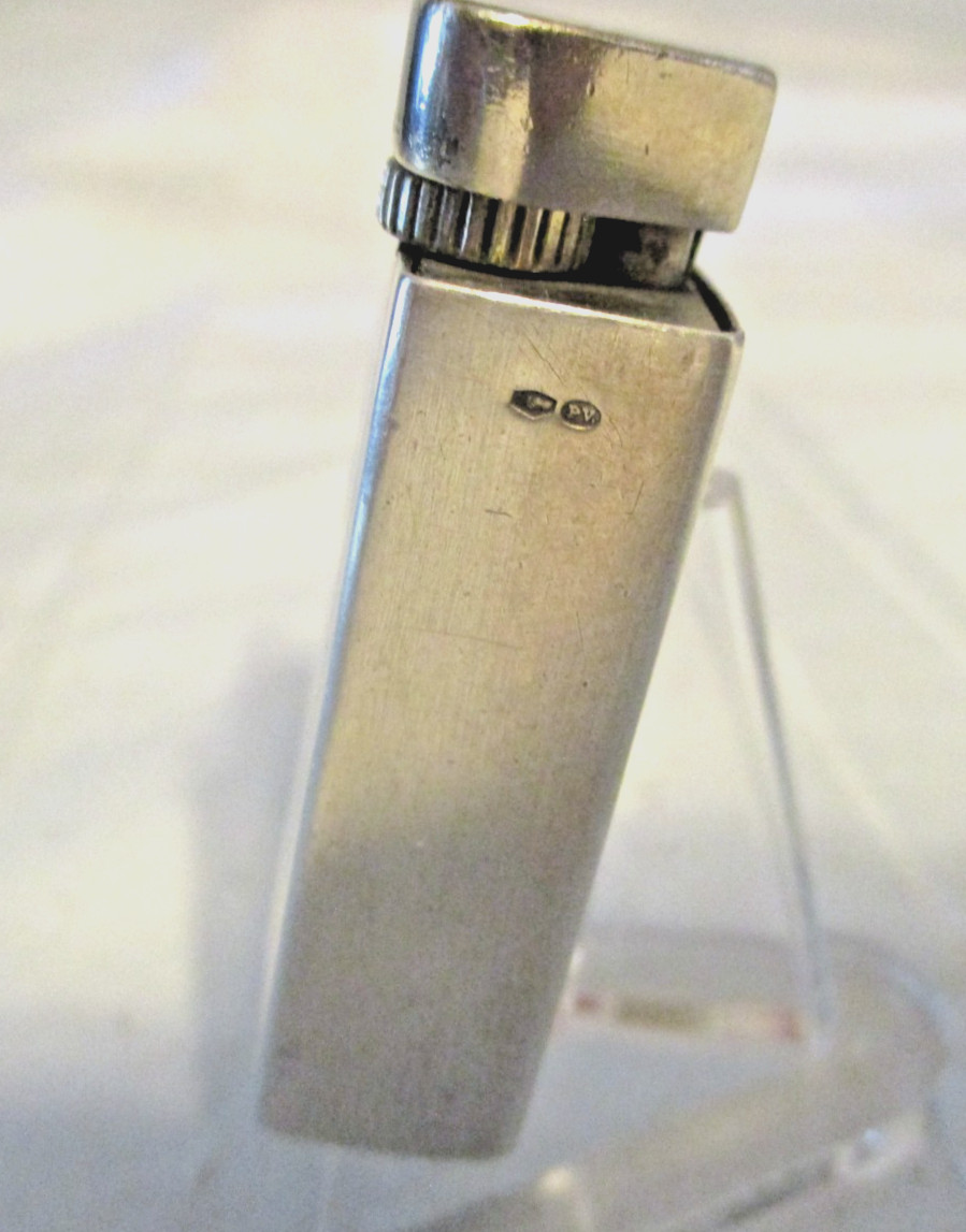 Art Deco Heavy Silver Lighter with Hall Marks ( Gamma) ?