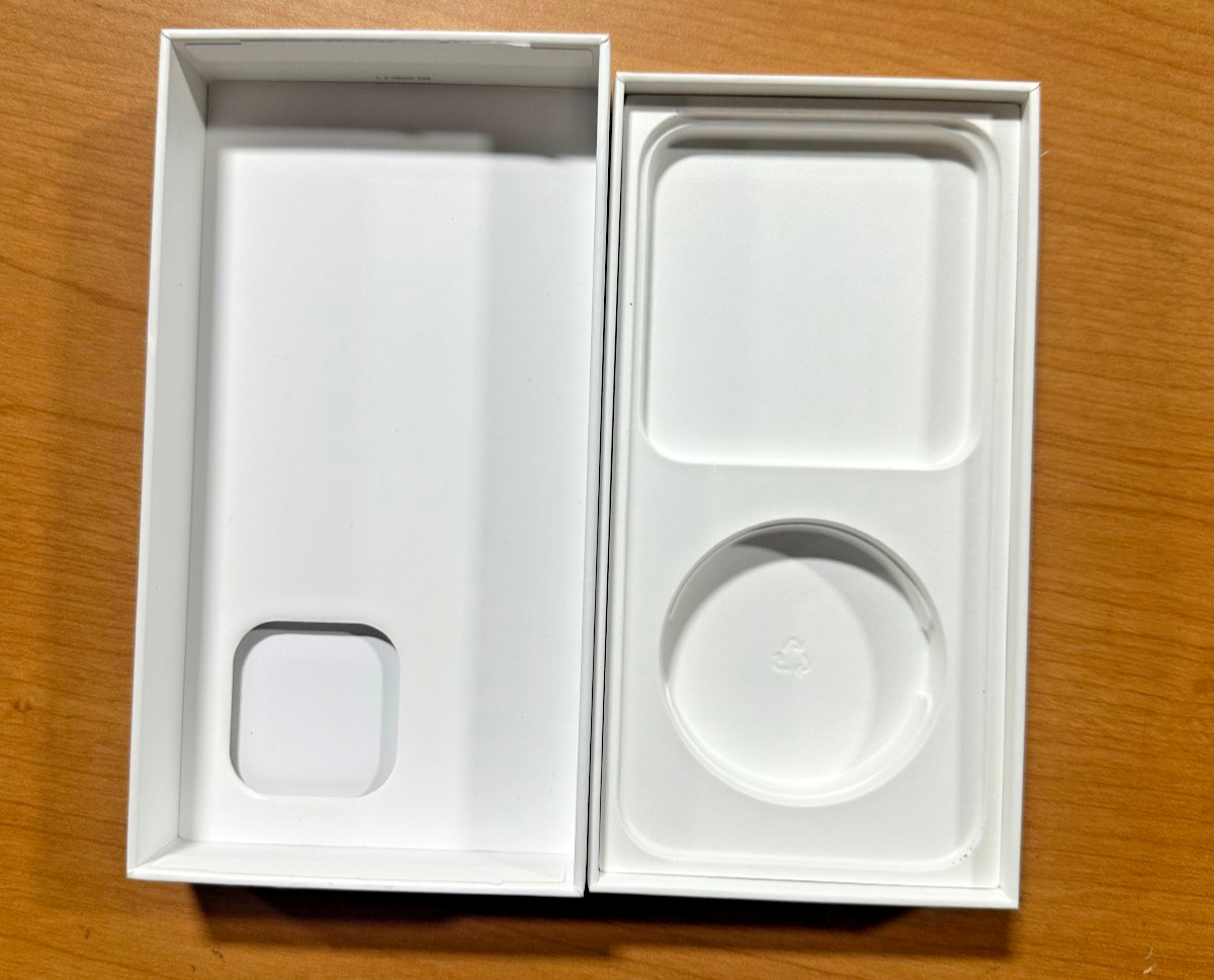 Apple iPhone 14 Pro OR 14 Pro Max Original Retail Box with Charger & Manual