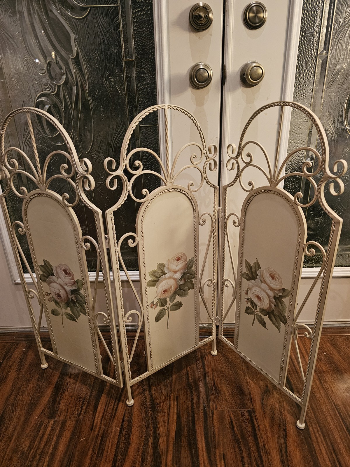 Vintage Victorian WroughtIron Short Room Divider W/Rose Panels-Very Good