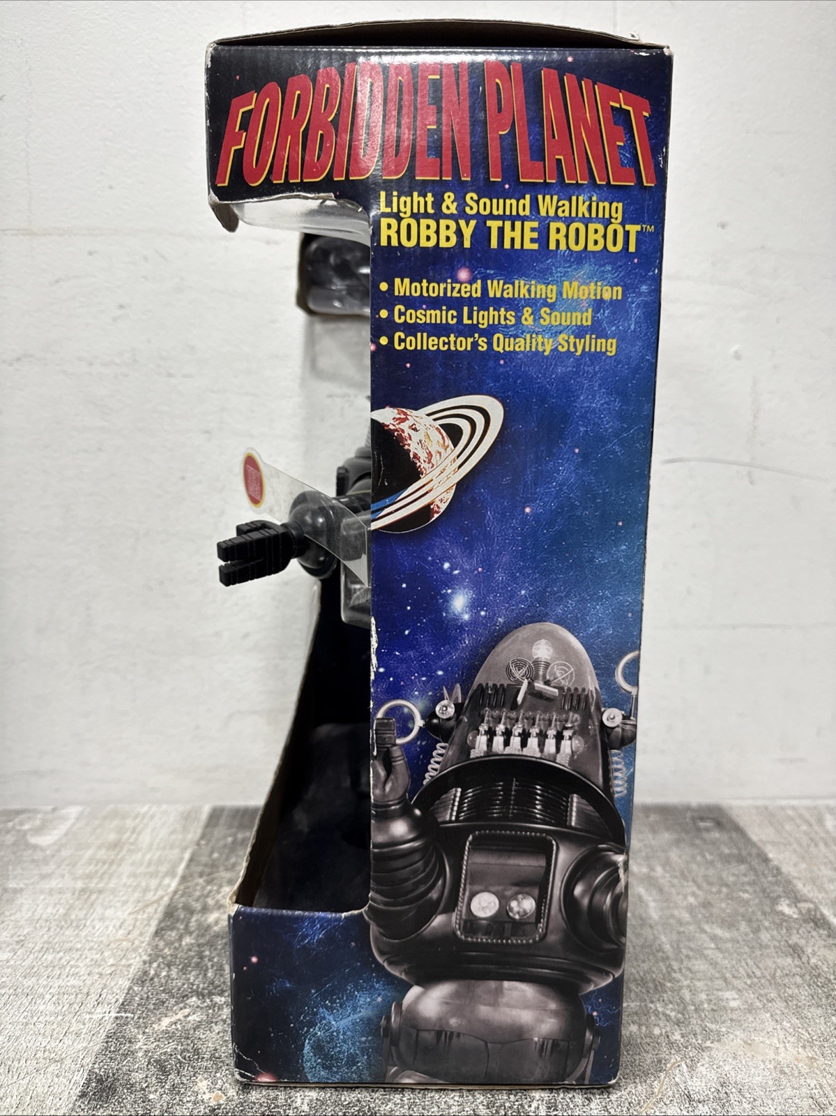 Forbidden Planet Robby The Robot Figure Light & Walking Sound NEW *