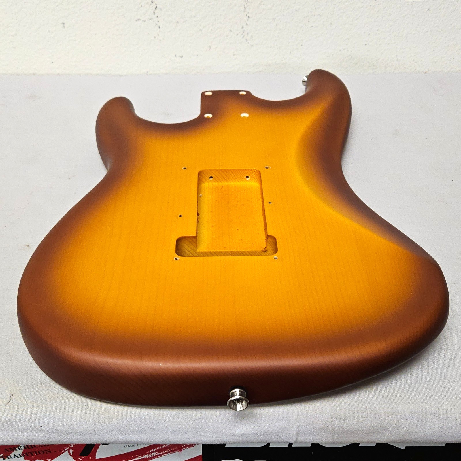 Fender American Performer LE Timber Strat Spruce Body Satin Sunburst USA Guitar