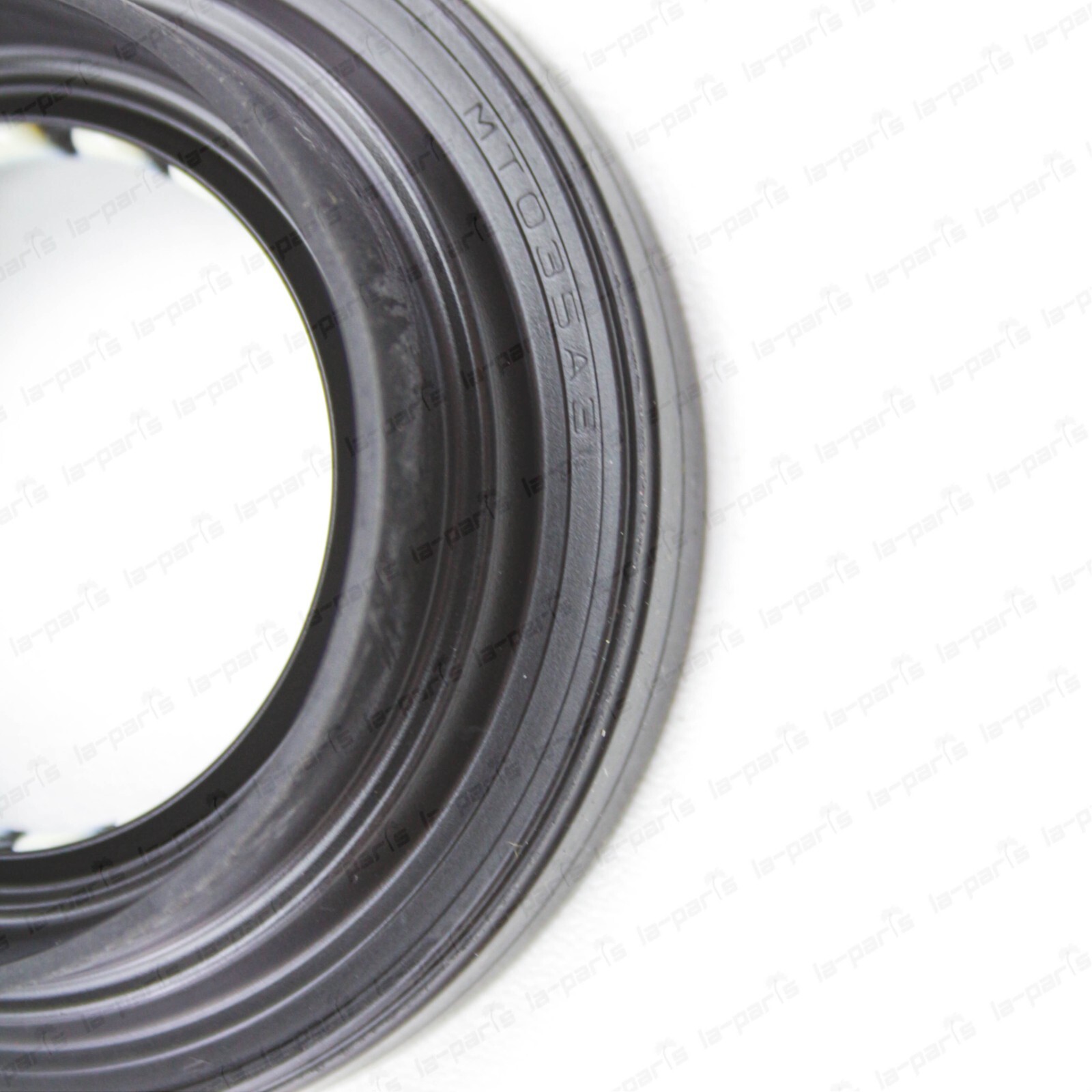 New Genuine Toyota Scion Front Left Manual Output Shaft Seal 90311-35064