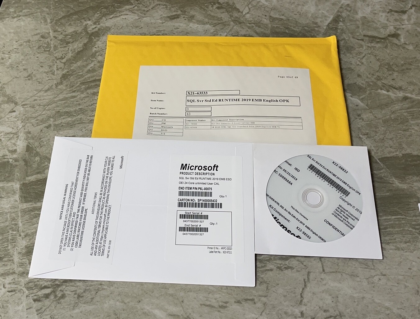 Microsoft SQL Server 2019 Standard 24 Core unlimited User CALs DVD & Key CoA