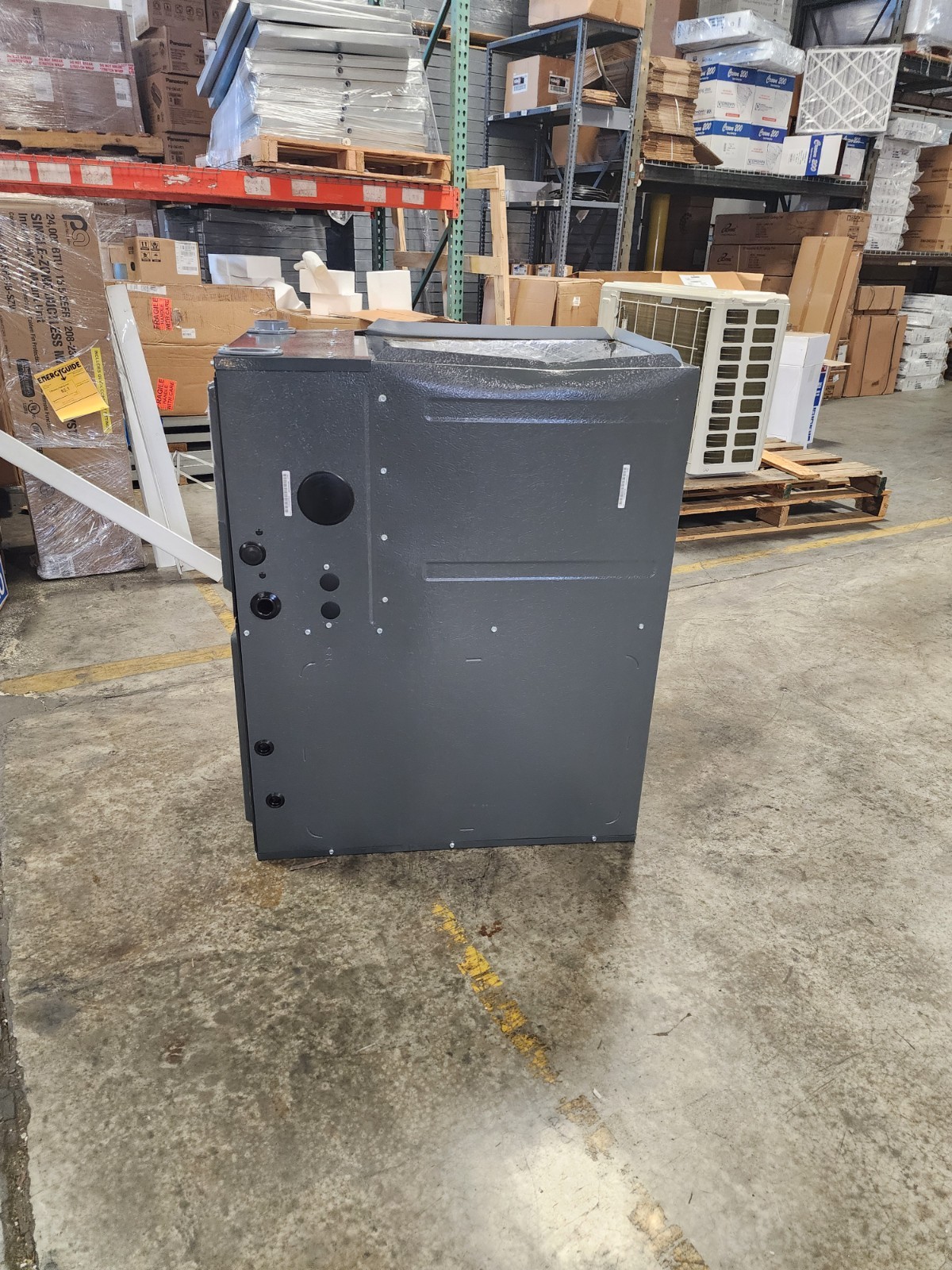 Goodman 80000 BTU 80% Upflow Gas Furnace, GR9S800803BN, Scratch & Dent