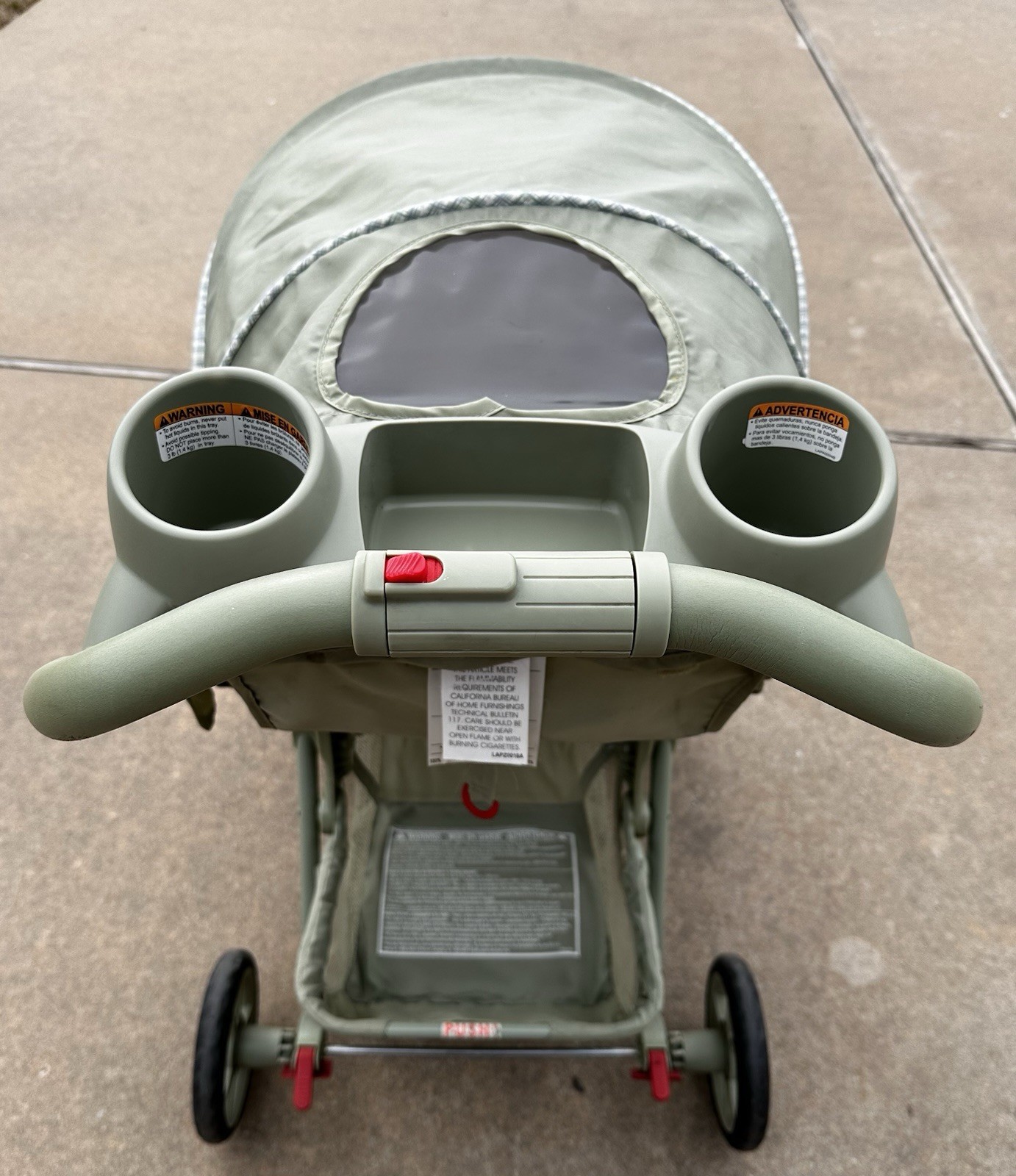 Vintage Graco Y2K Winnie The Pooh Baby Stroller Folding