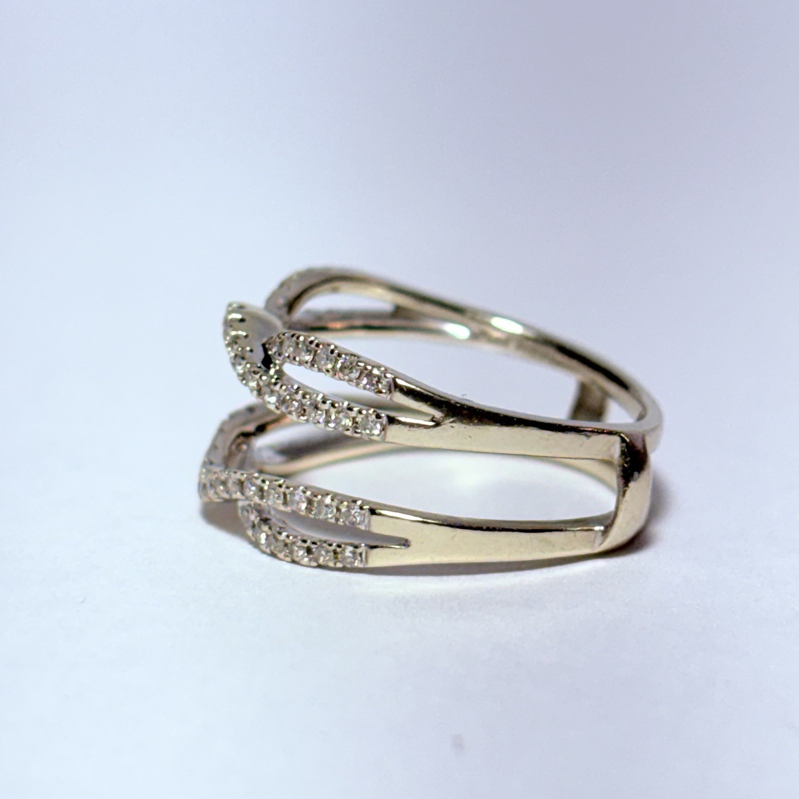 Unique Designs 14K White Gold 0.09ctw Diamond Size 7 Enhancer Ring 3.7g